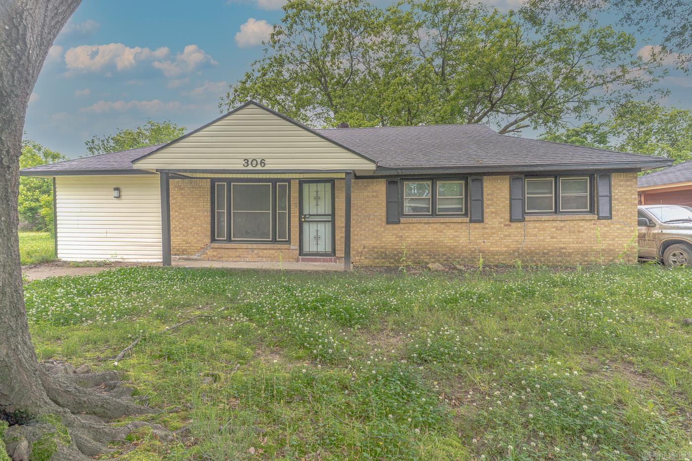 306 N 35th  West Memphis, AR