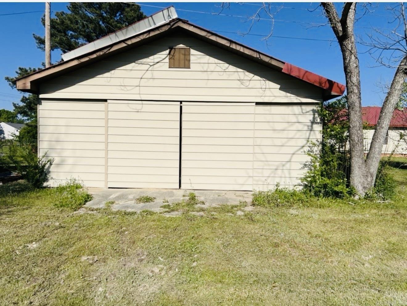 317 E Ingram St  Camden, AR