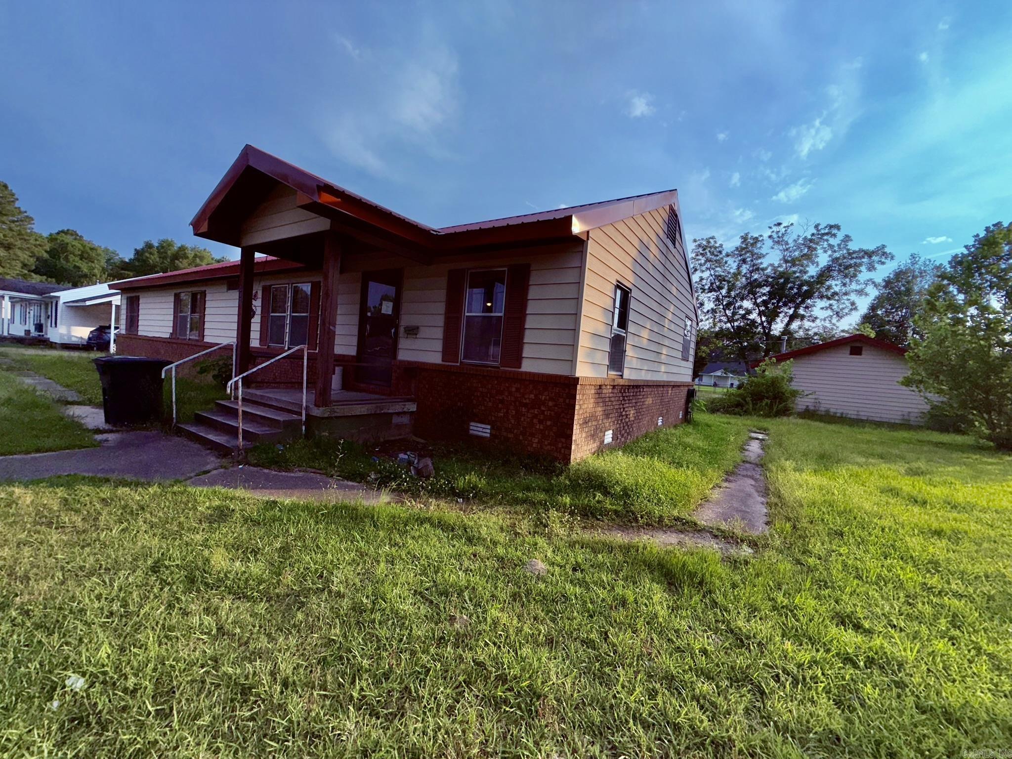 317 E Ingram St  Camden, AR
