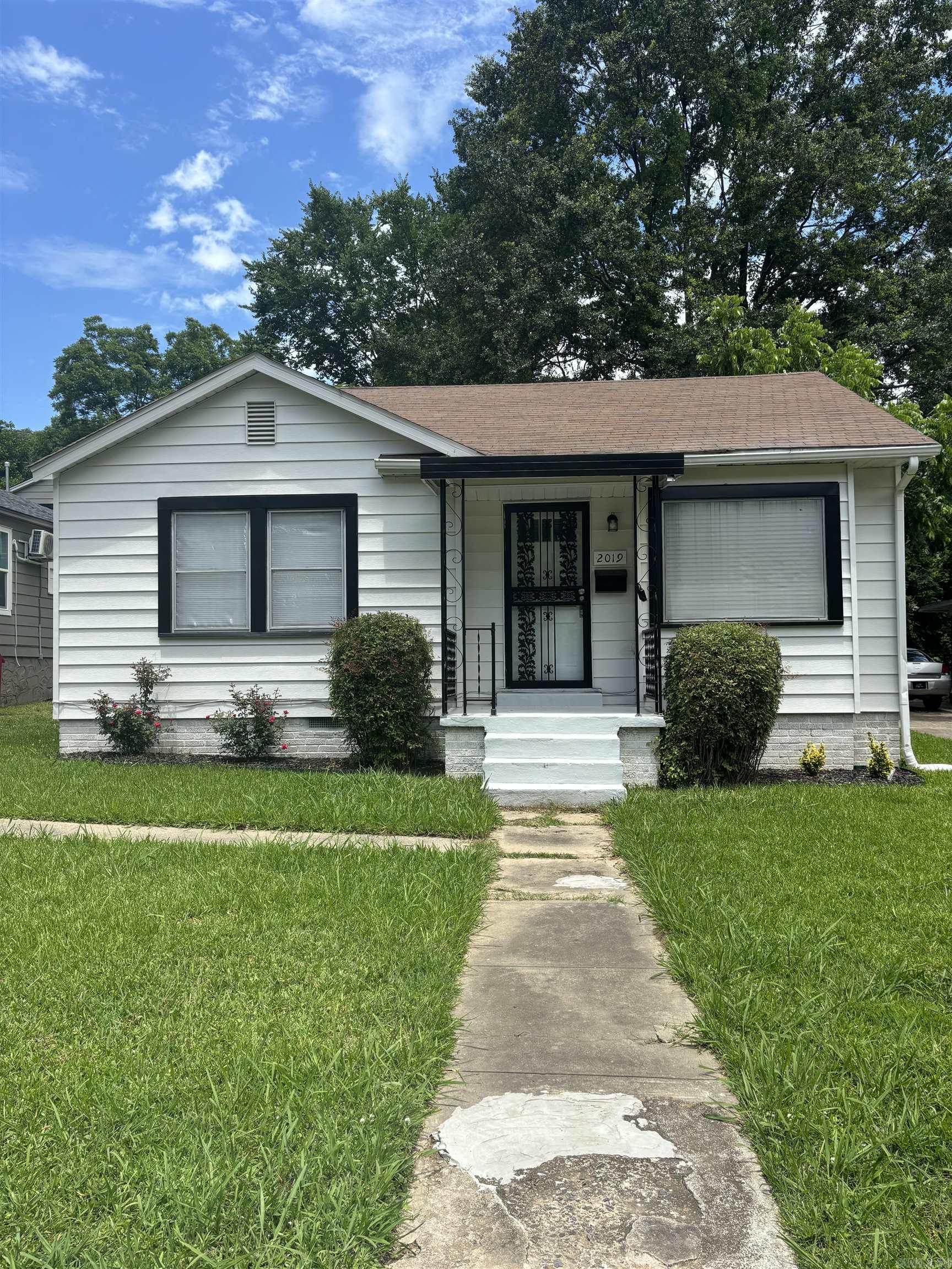 2019 W Short 17th  North Little Rock, AR