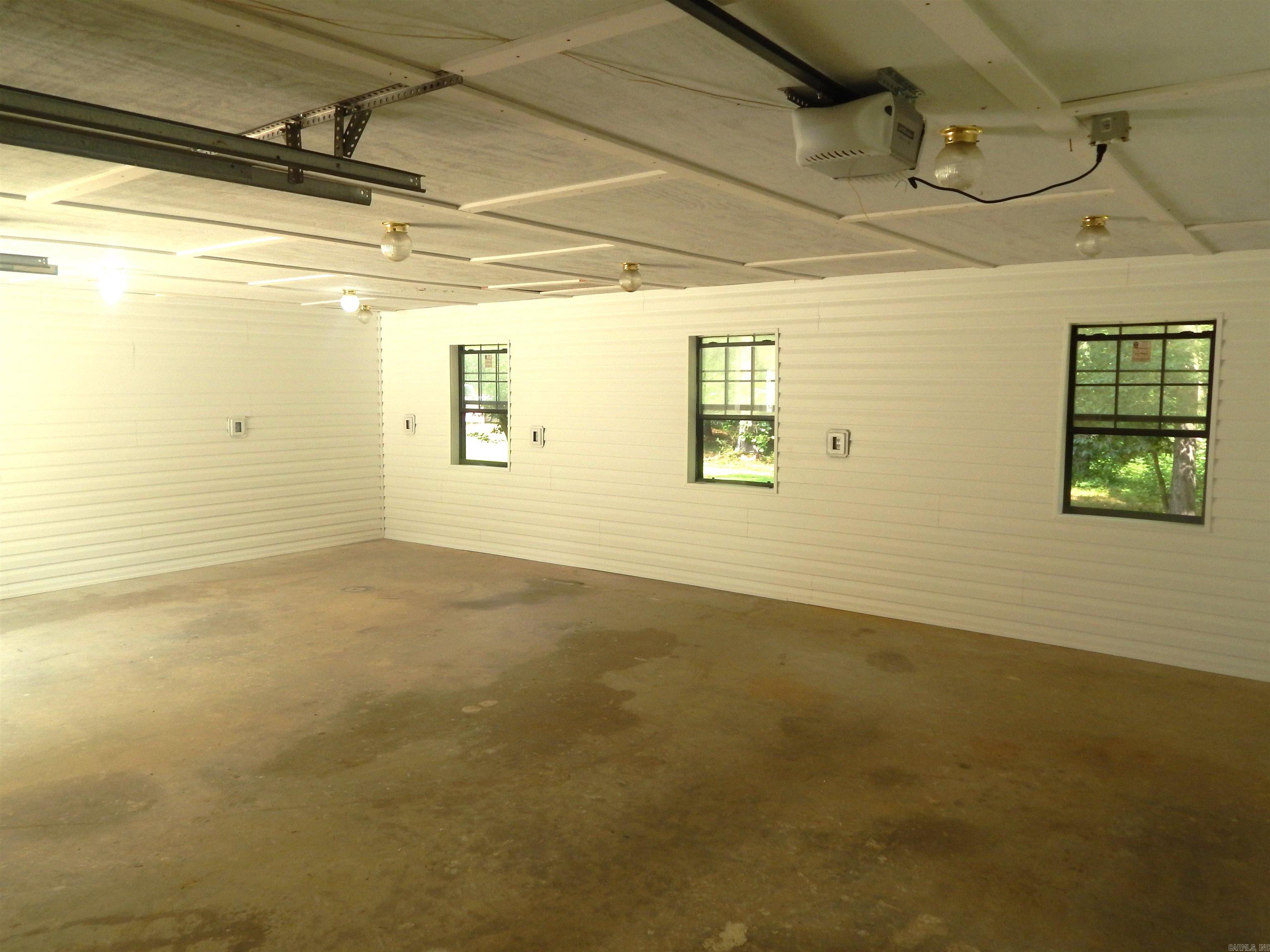 129 School  Rose Bud, AR
