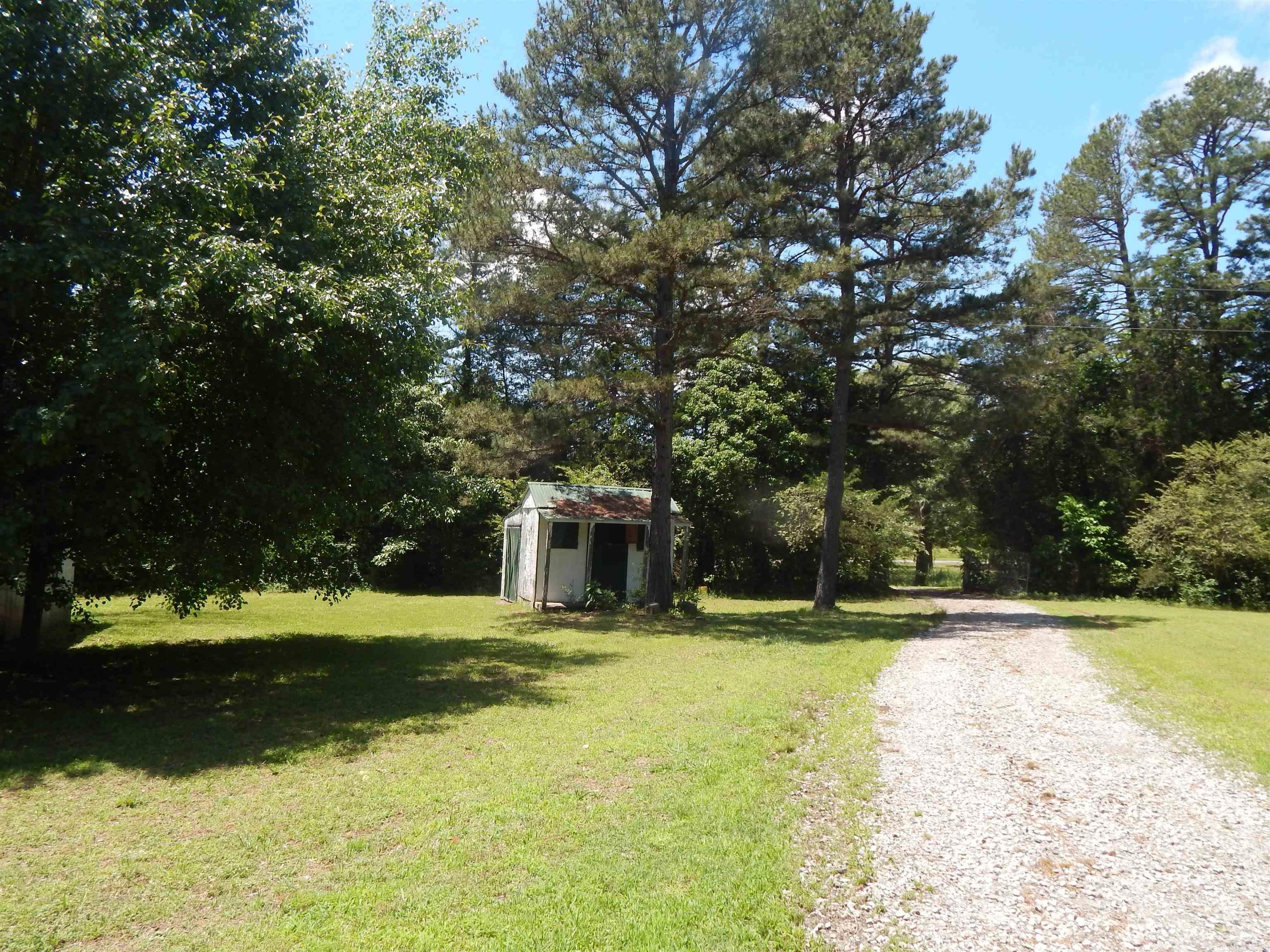 129  School  Rose Bud, AR