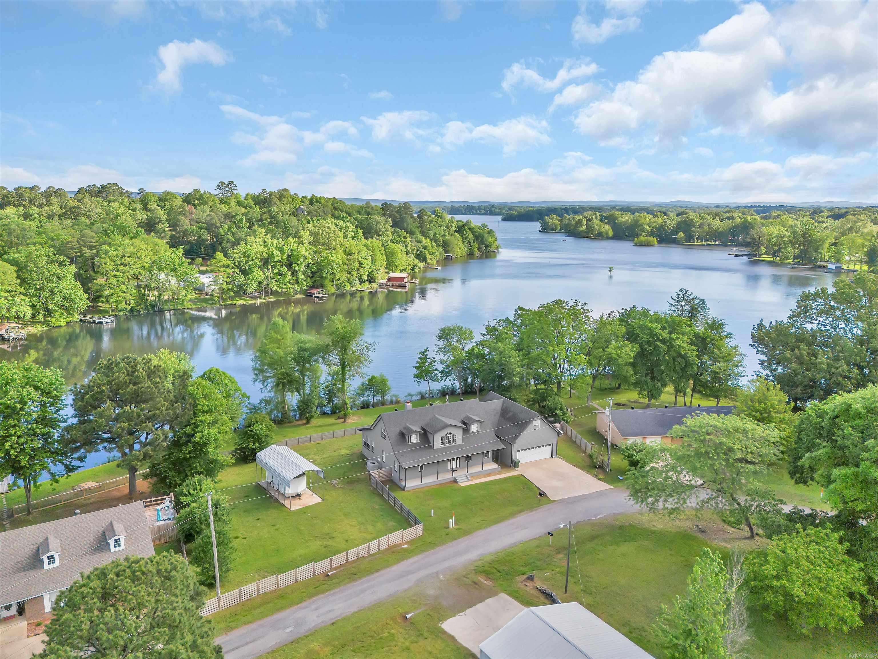 47  Lakeview  Houston, AR