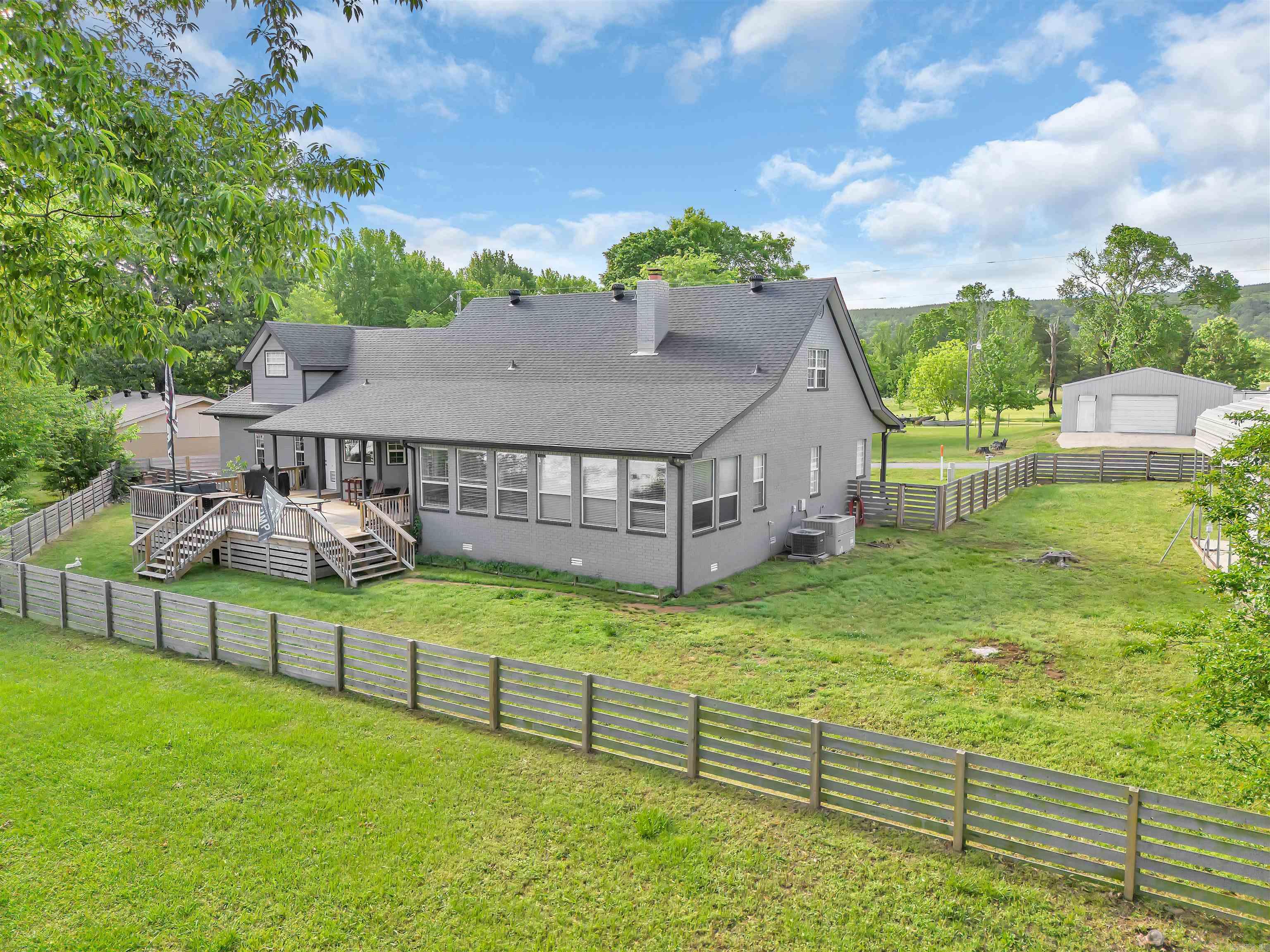 47  Lakeview  Houston, AR
