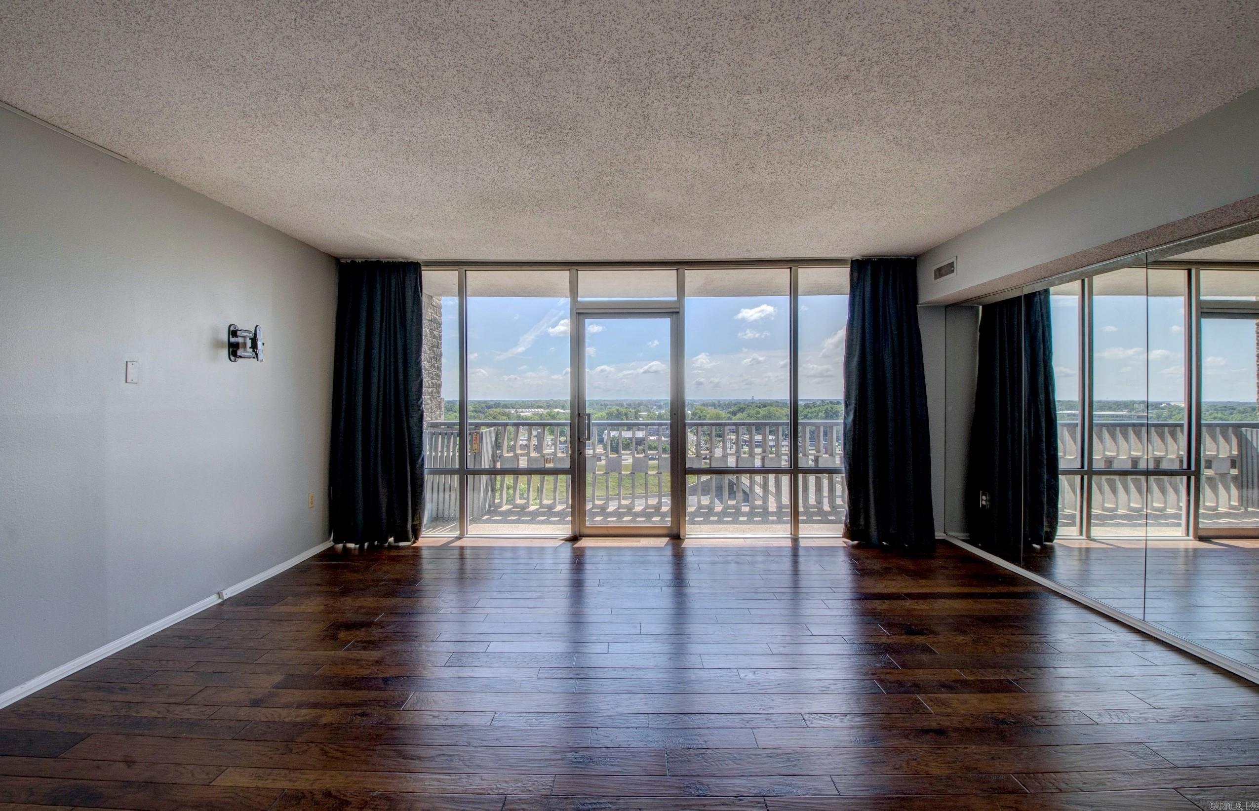 700 E 9th  Little Rock, AR