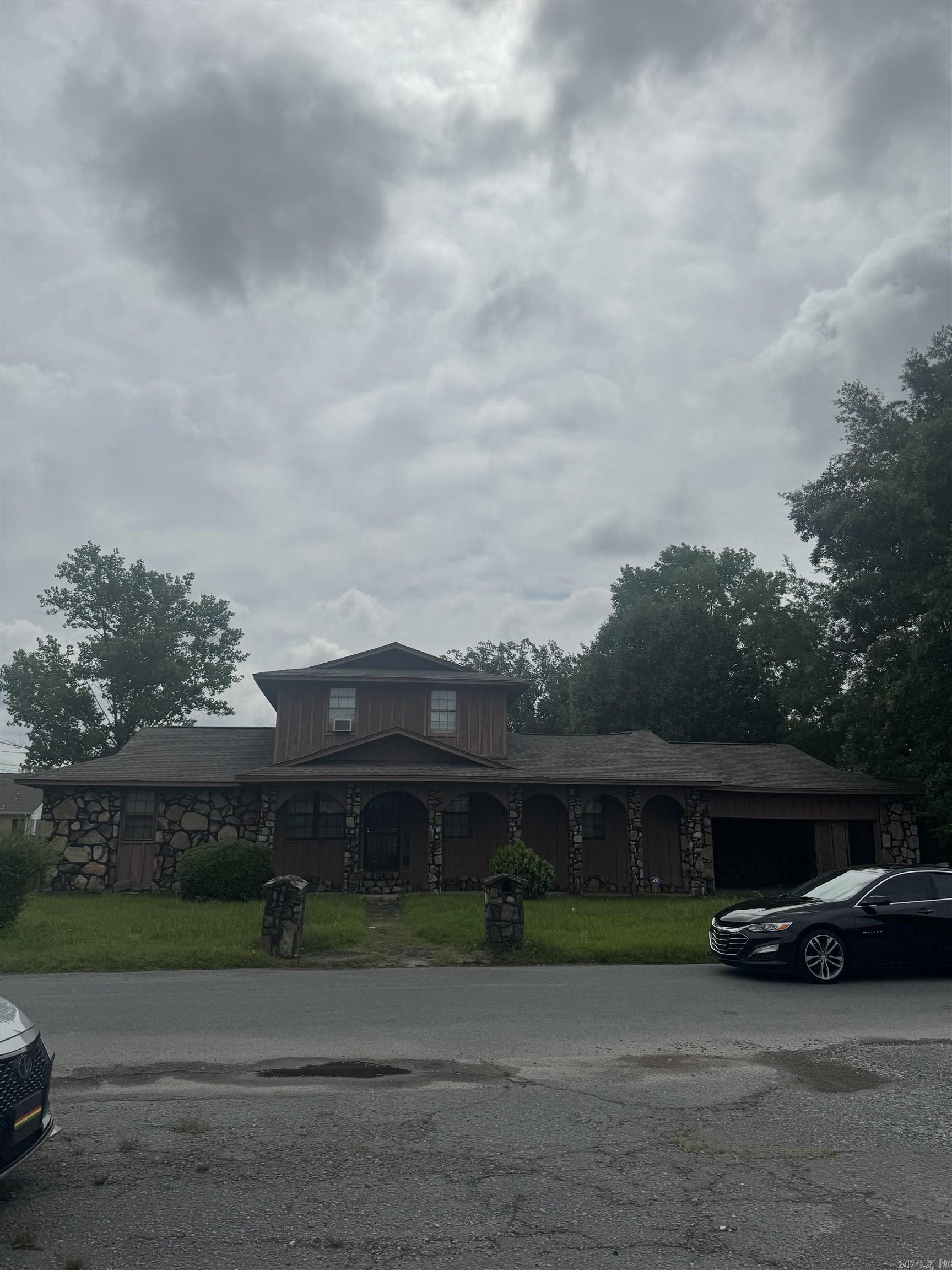 1303 S Bay  Pine Bluff, AR