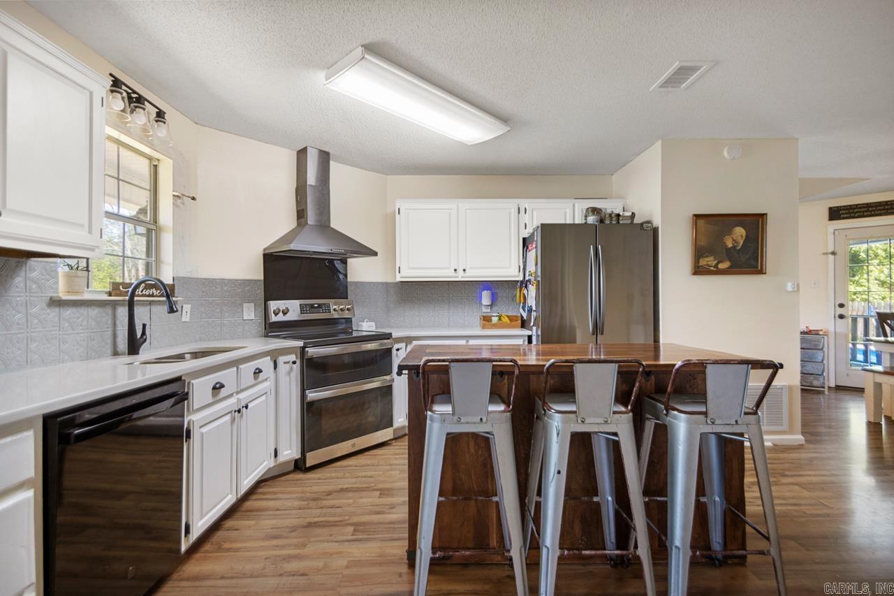 1450  Bowman Trl  Mabelvale, AR
