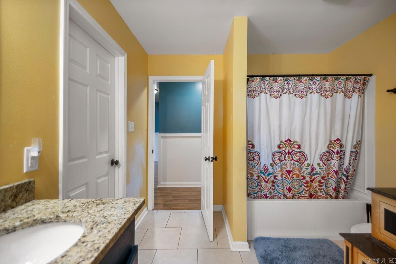 1450  Bowman Trl  Mabelvale, AR