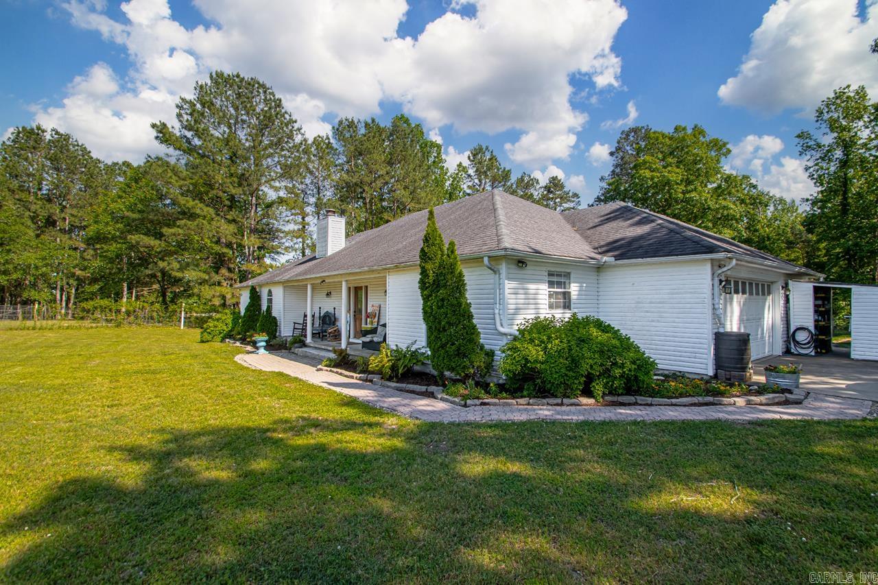 1450  Bowman Trl  Mabelvale, AR