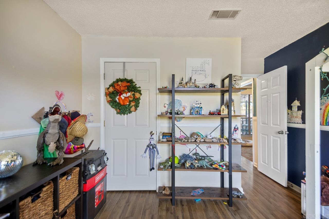 1450  Bowman Trl  Mabelvale, AR