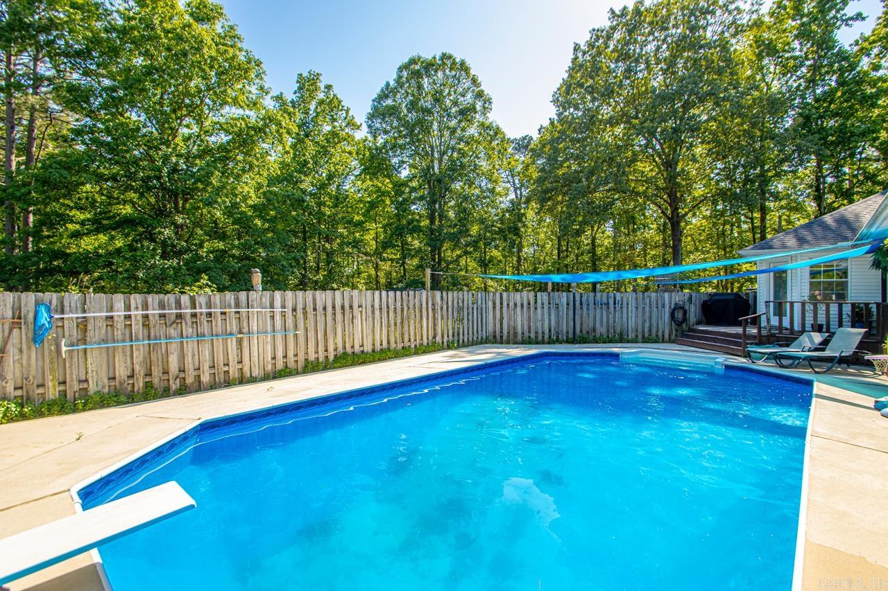 1450  Bowman Trl  Mabelvale, AR