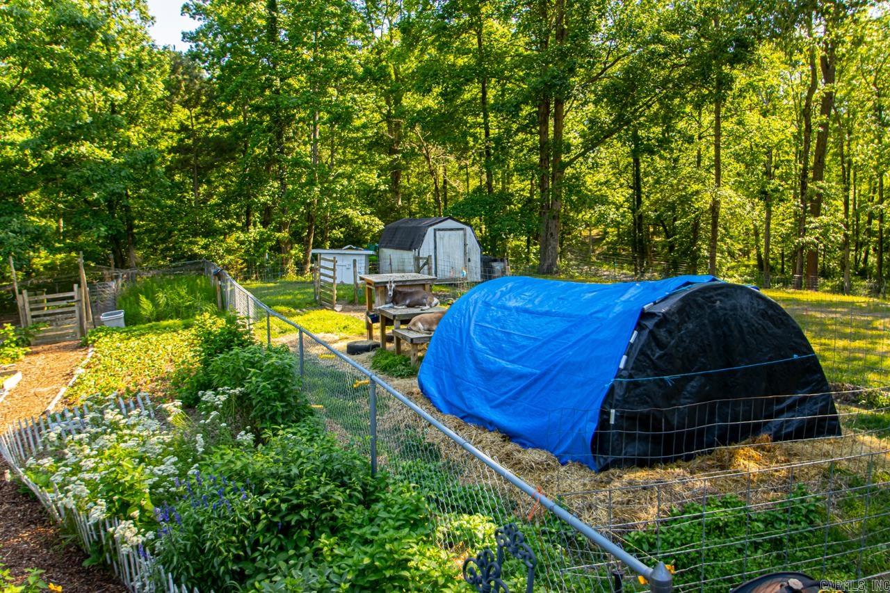 1450  Bowman Trl  Mabelvale, AR