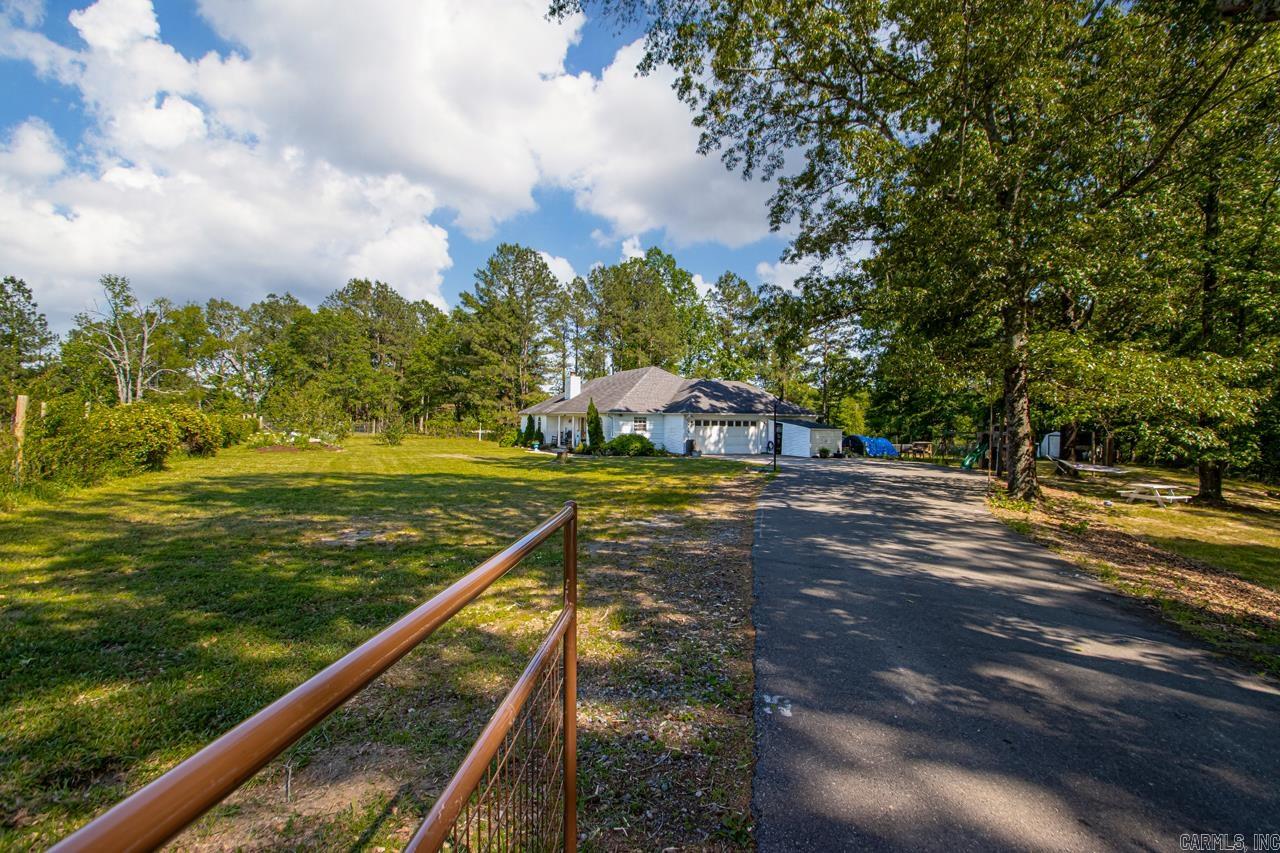 1450  Bowman Trl  Mabelvale, AR