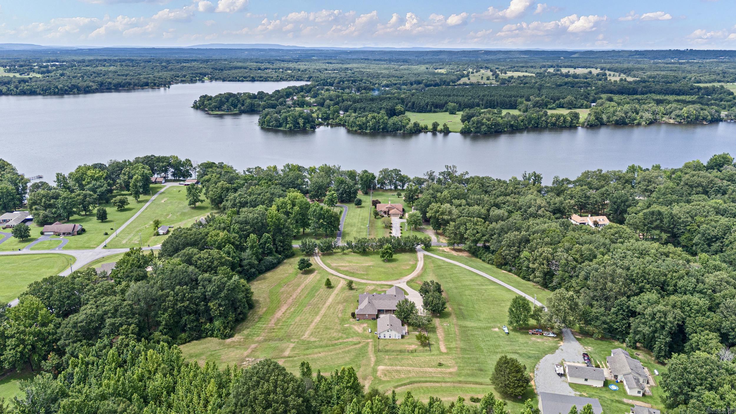 64 WILSON  Morrilton, AR