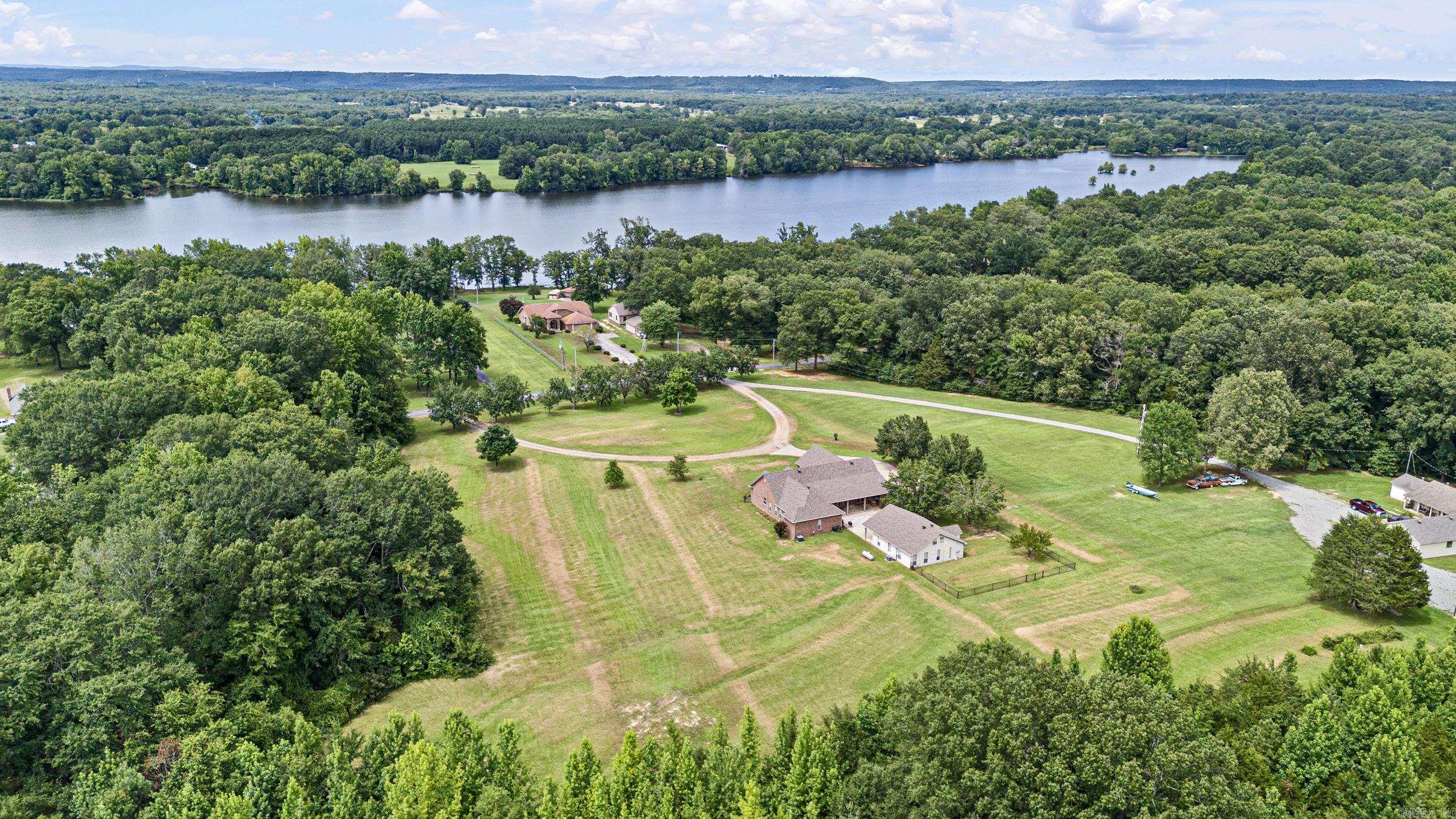 64 WILSON  Morrilton, AR