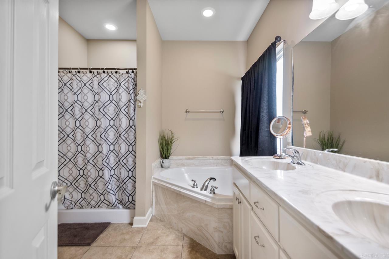 29  Kay  Greenbrier, AR