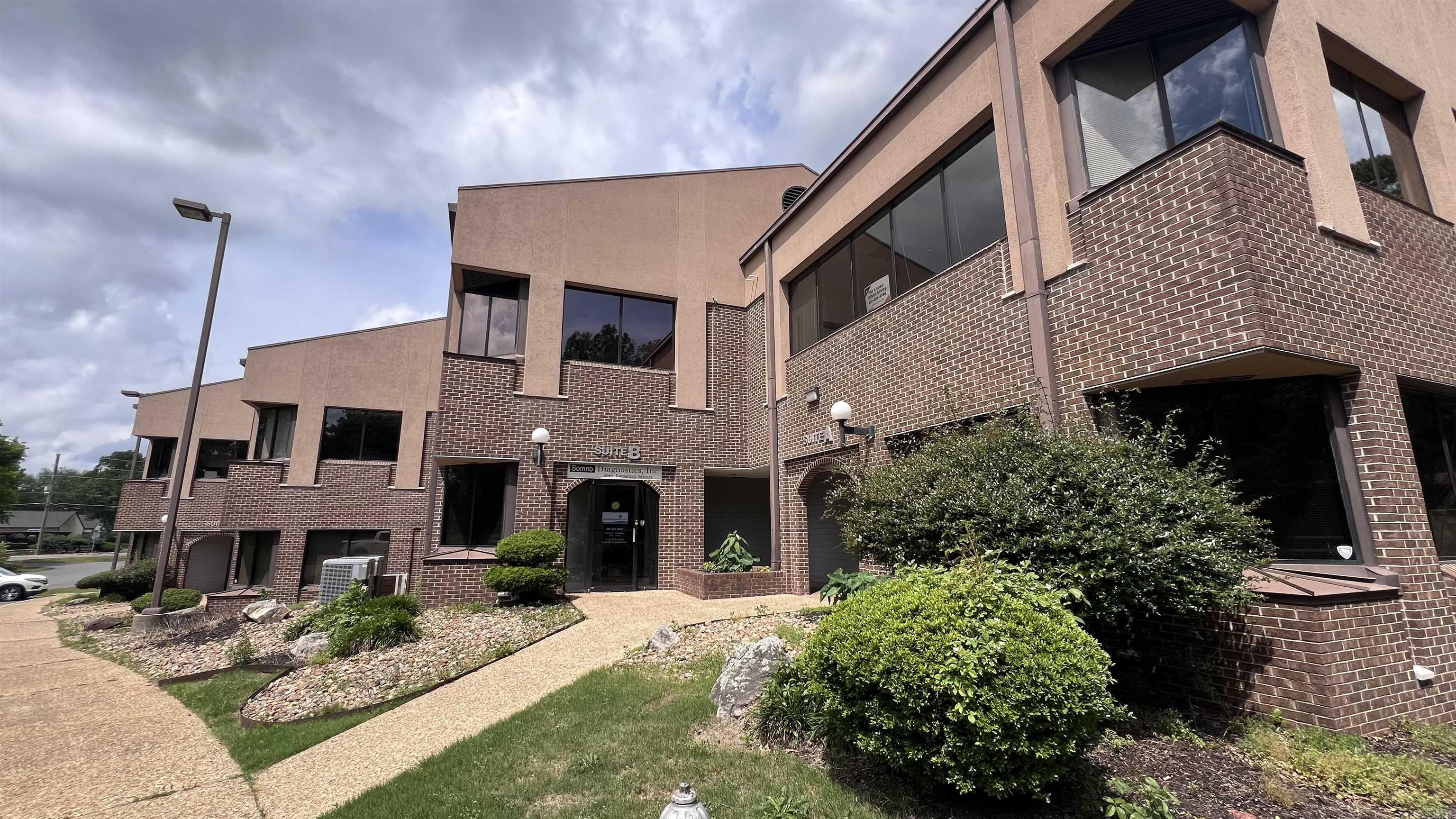 106  Ridgeway Suite A & B Hot Springs, AR