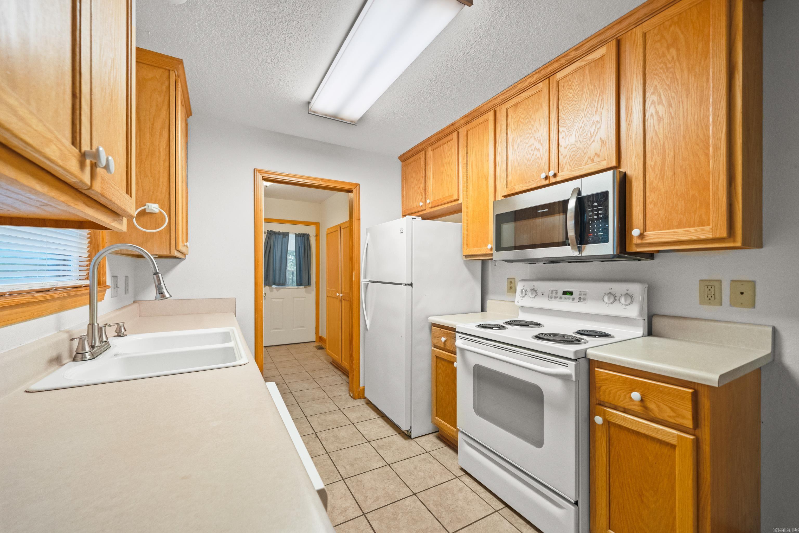 378  Arrowhead  Hot Springs, AR