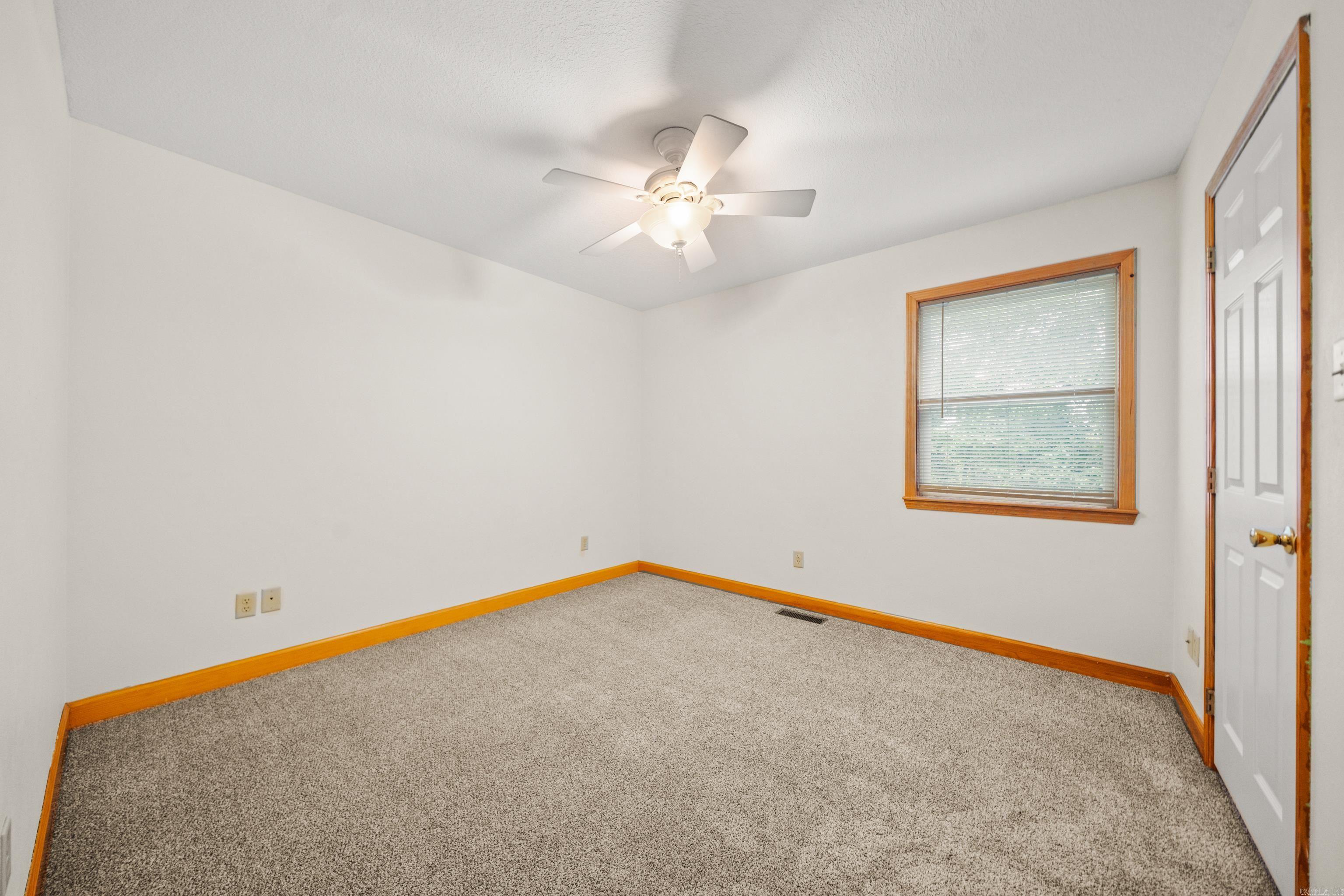 378  Arrowhead  Hot Springs, AR
