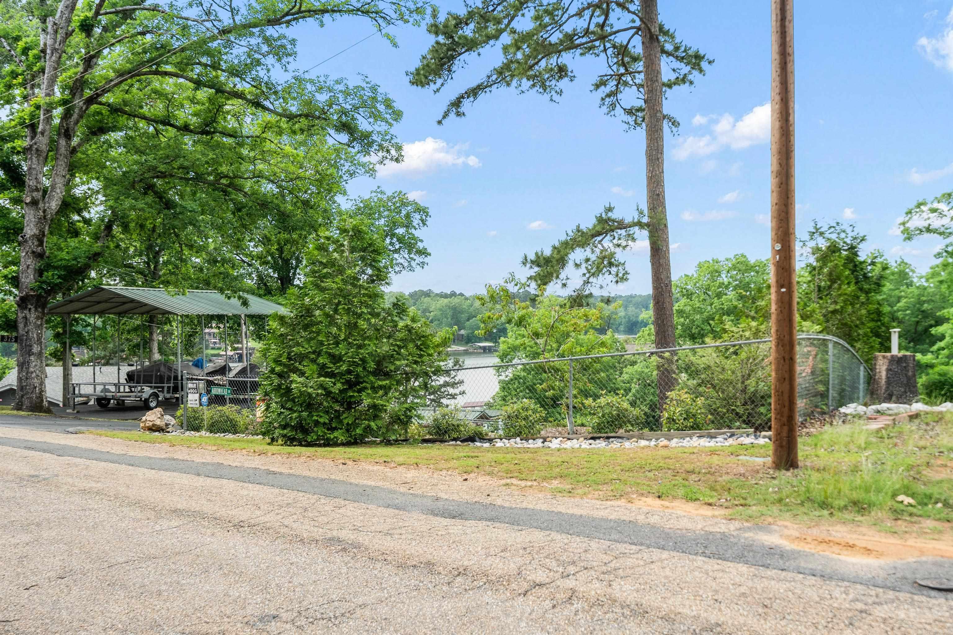 378  Arrowhead  Hot Springs, AR