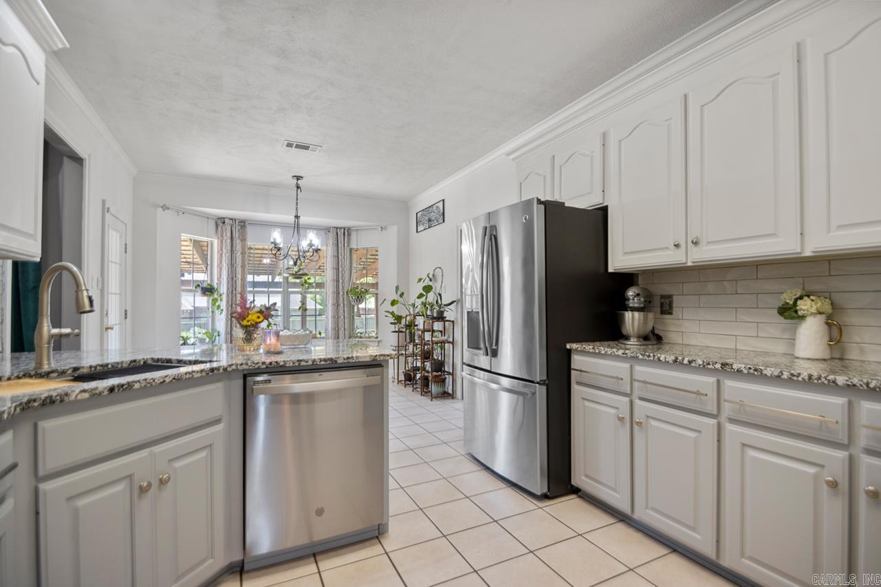 3615  Heidi  Conway, AR