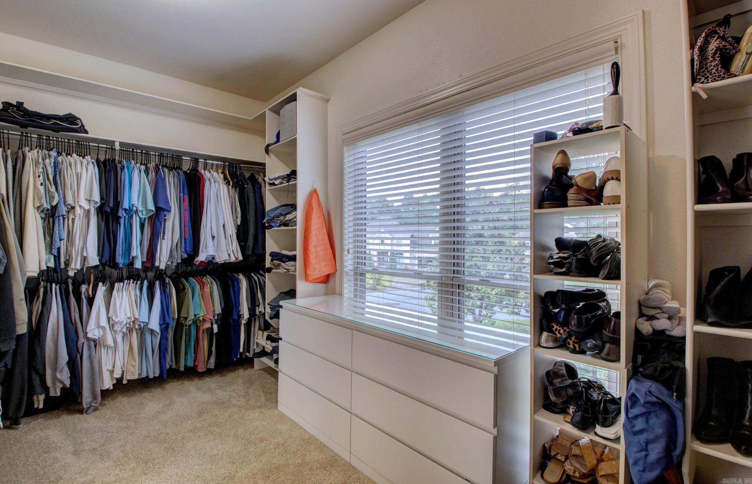 32  Bronte  Little Rock, AR
