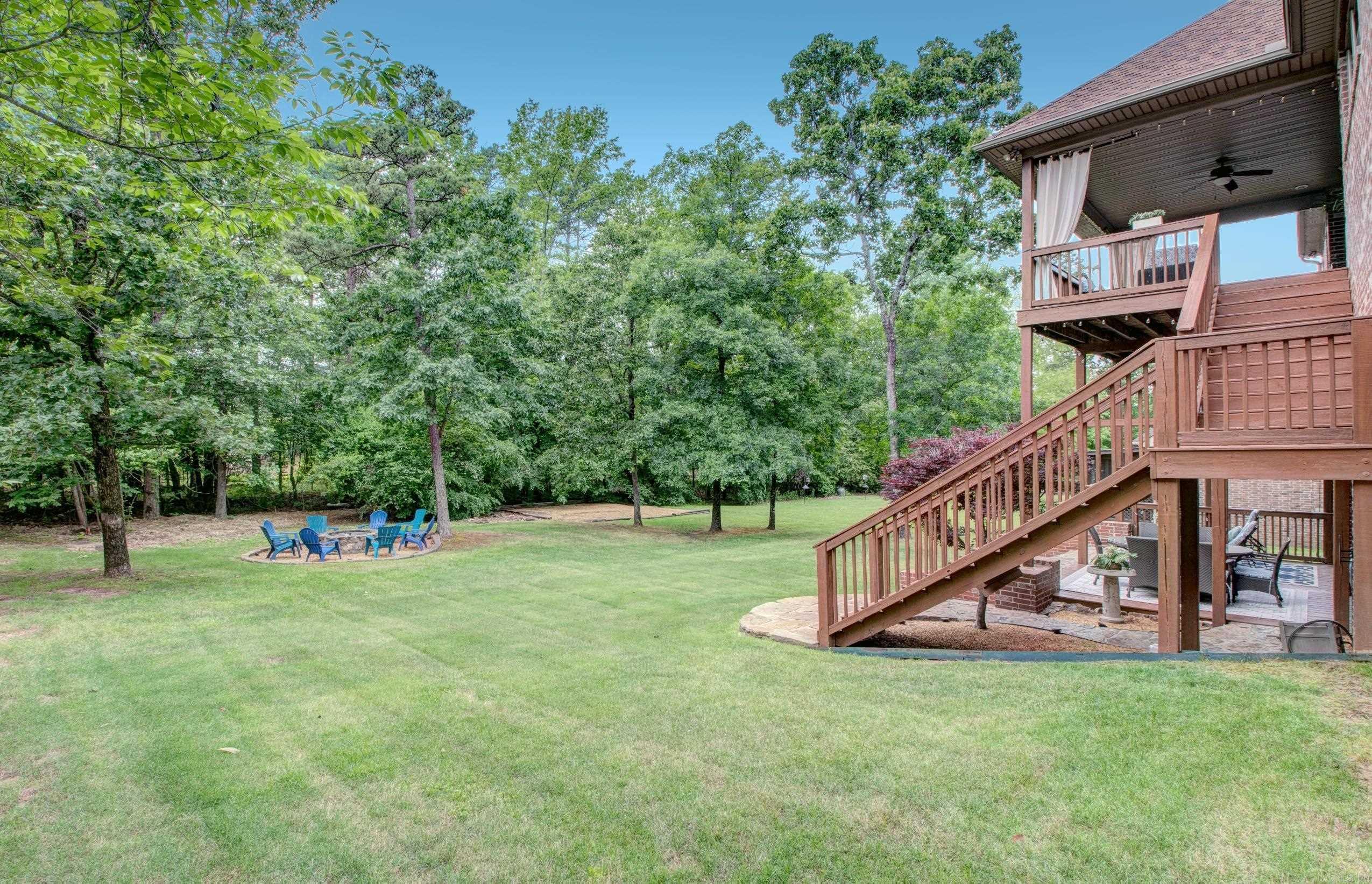 32  Bronte  Little Rock, AR