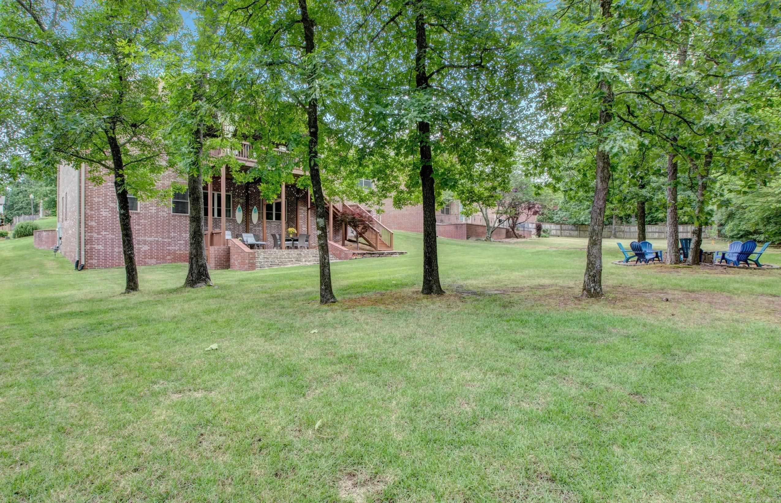 32  Bronte  Little Rock, AR