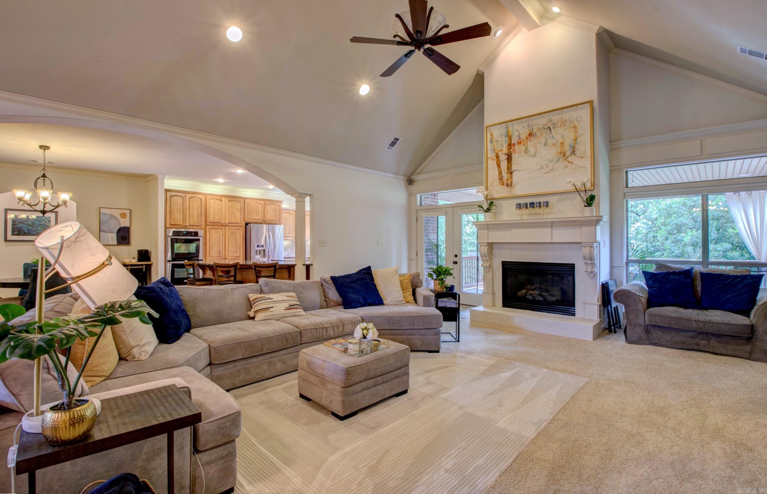 32  Bronte  Little Rock, AR