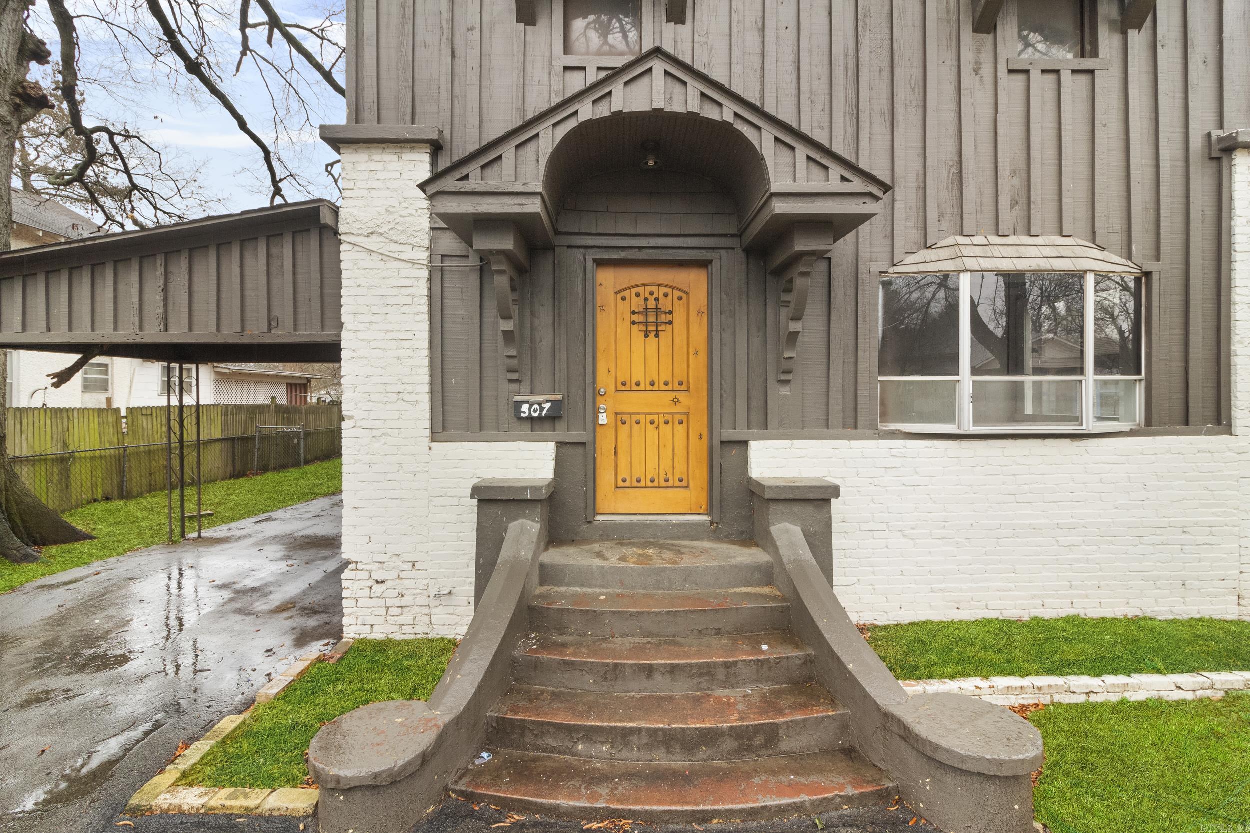 507 S Anna  Stuttgart, AR