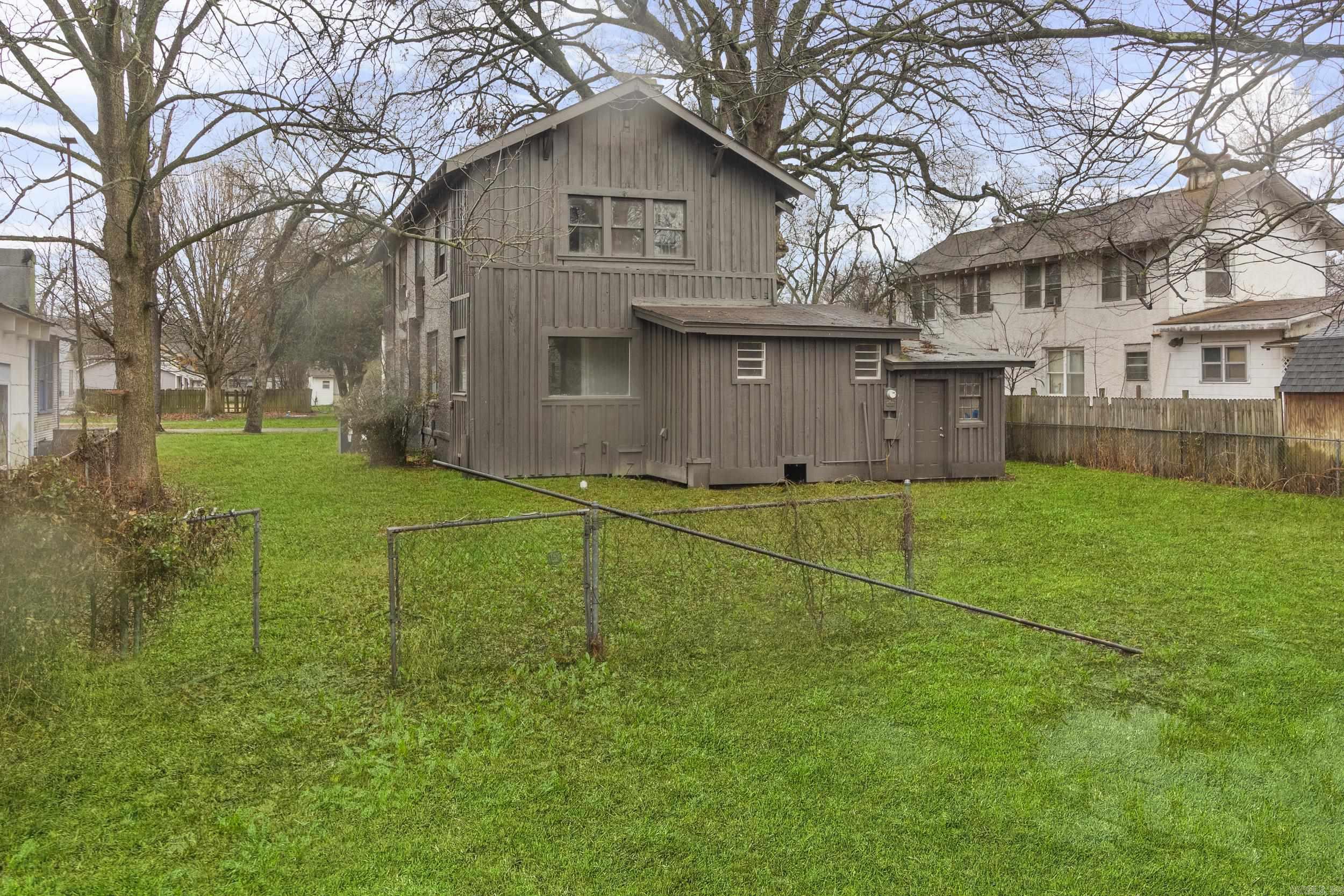 507 S Anna  Stuttgart, AR