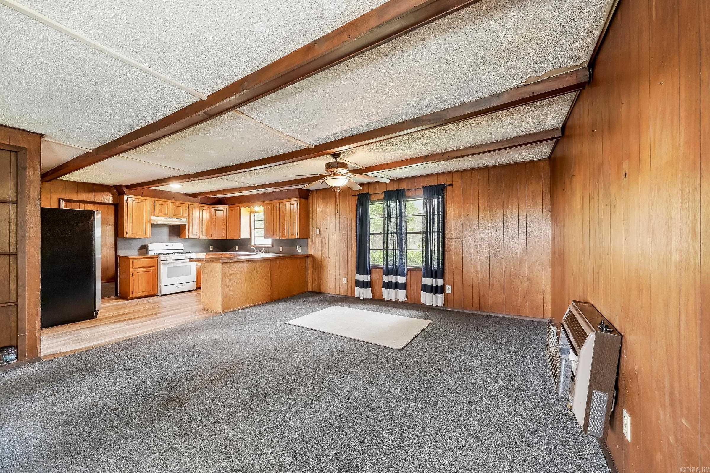 125  Wommack  De Queen, AR
