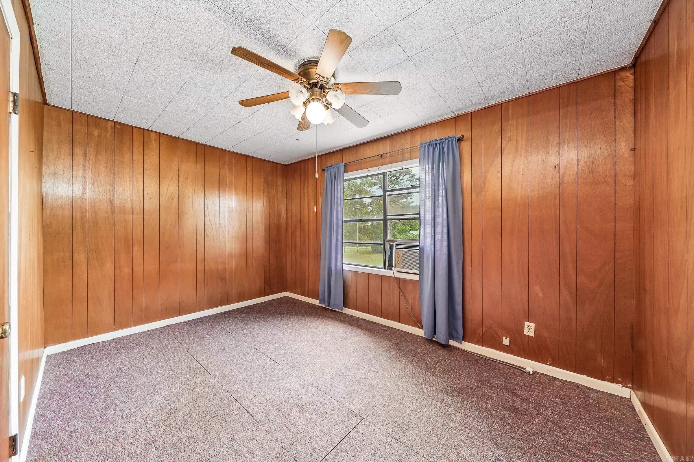 125  Wommack  De Queen, AR