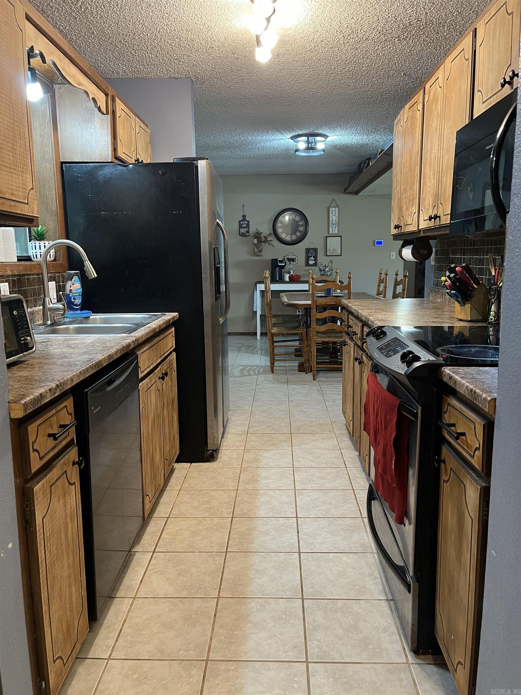 911  Apple  Bonnerdale, AR