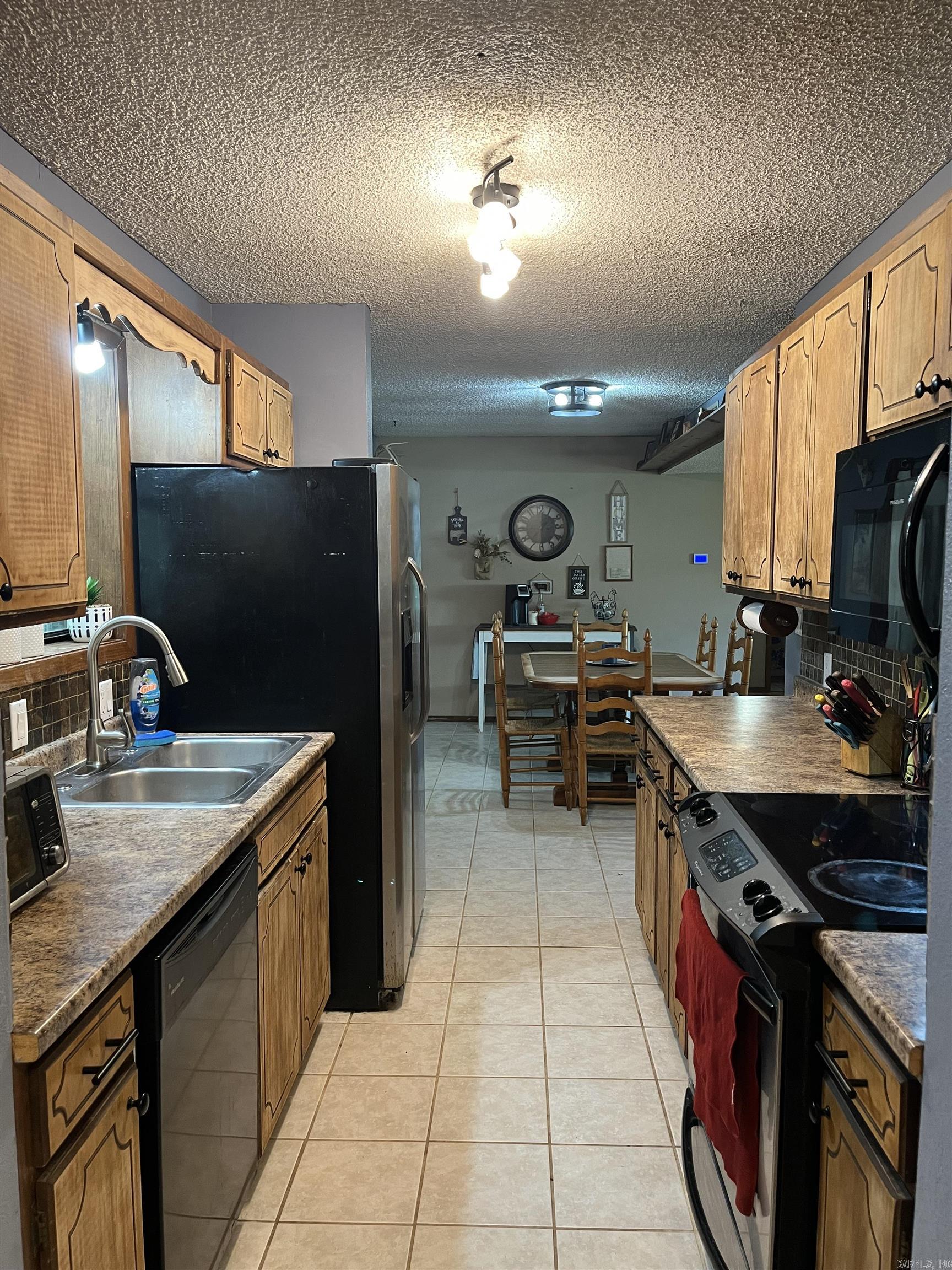 911  Apple  Bonnerdale, AR