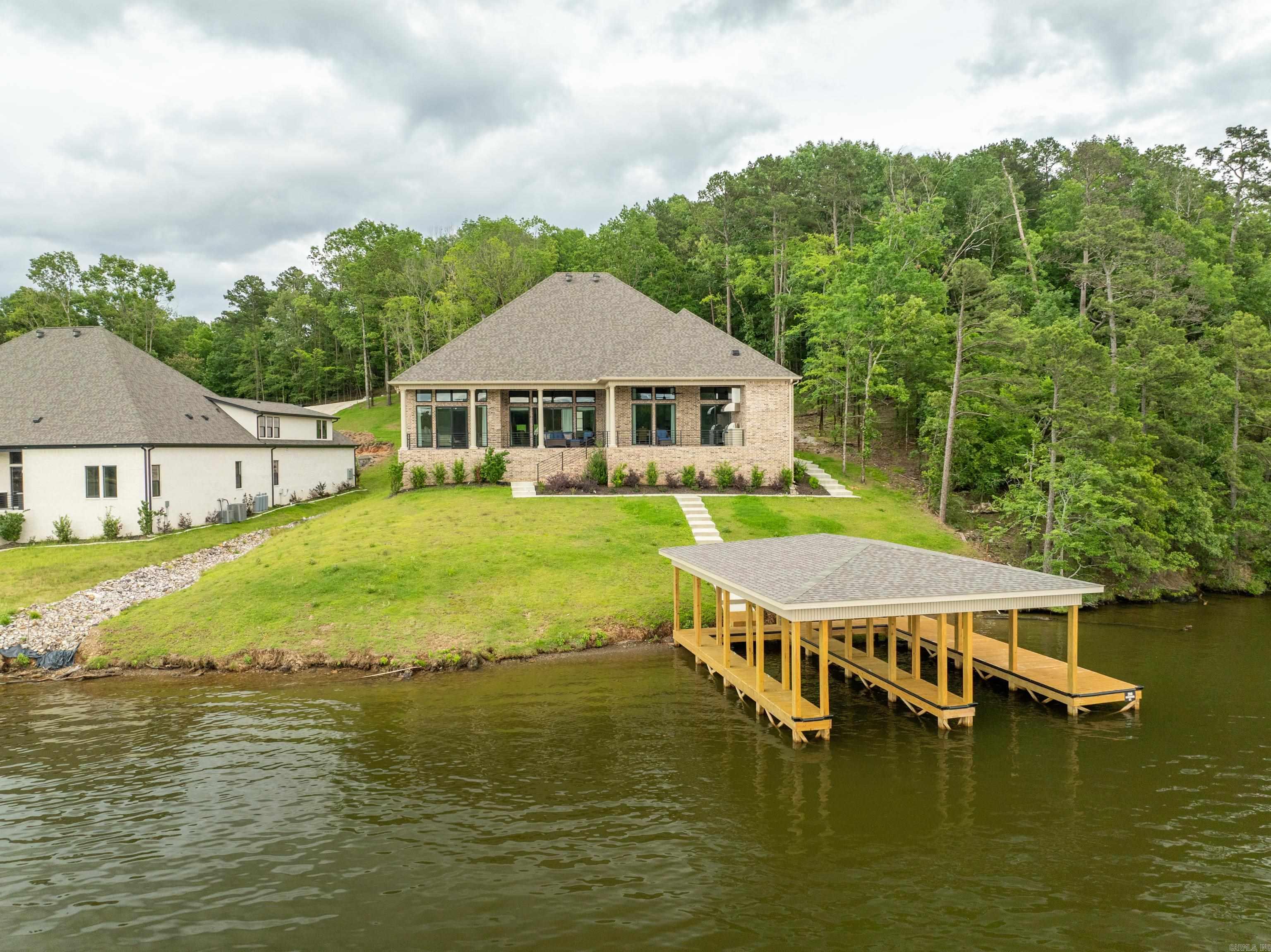 266  Cardinal  Hot Springs, AR