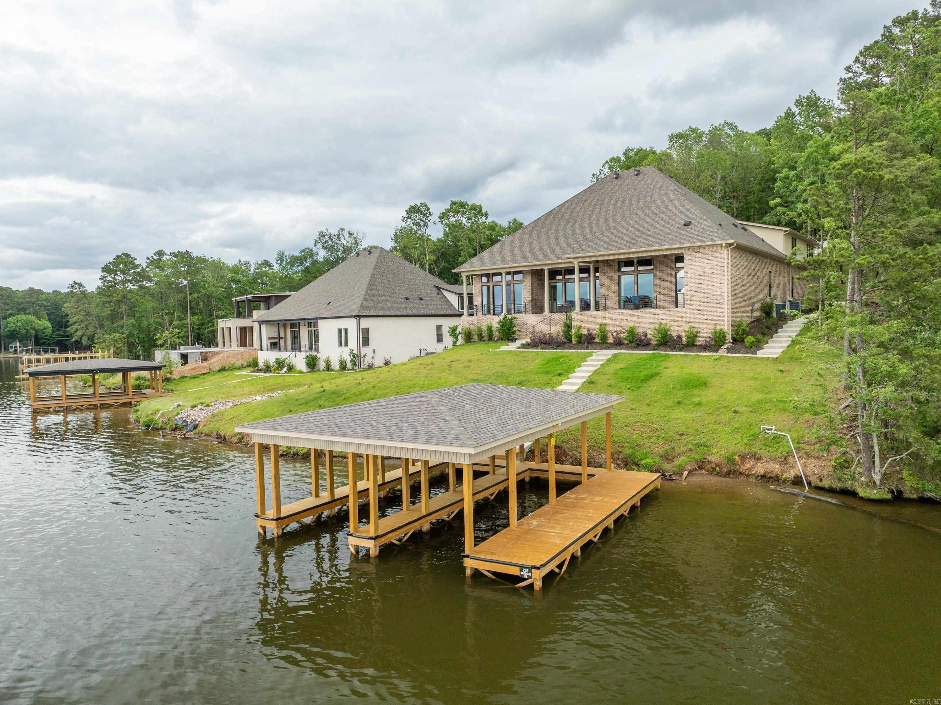 266  Cardinal  Hot Springs, AR
