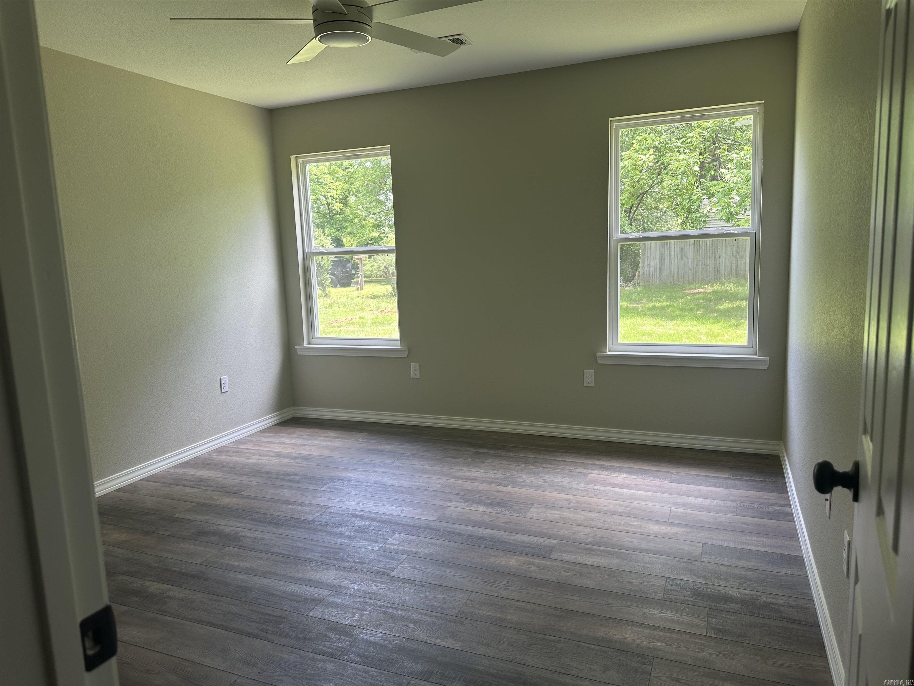 657 S Detroit  Russellville, AR