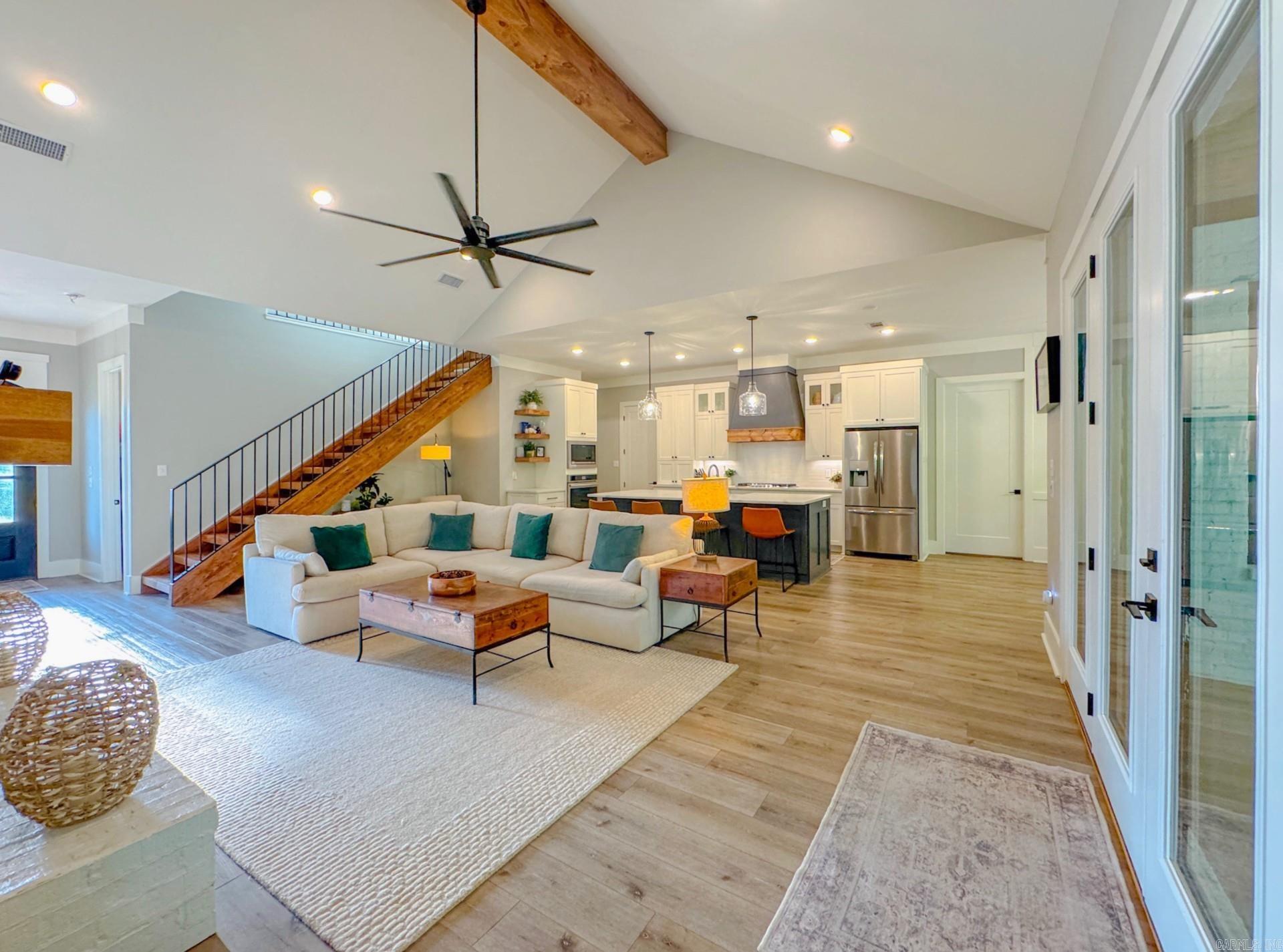 816  Nature  Benton, AR