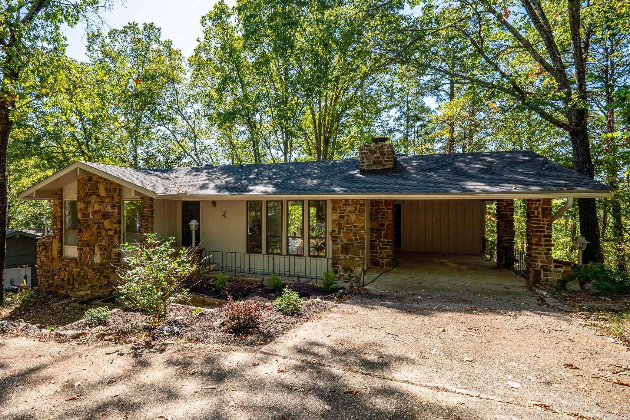4  Helena  Hot Springs Village, AR