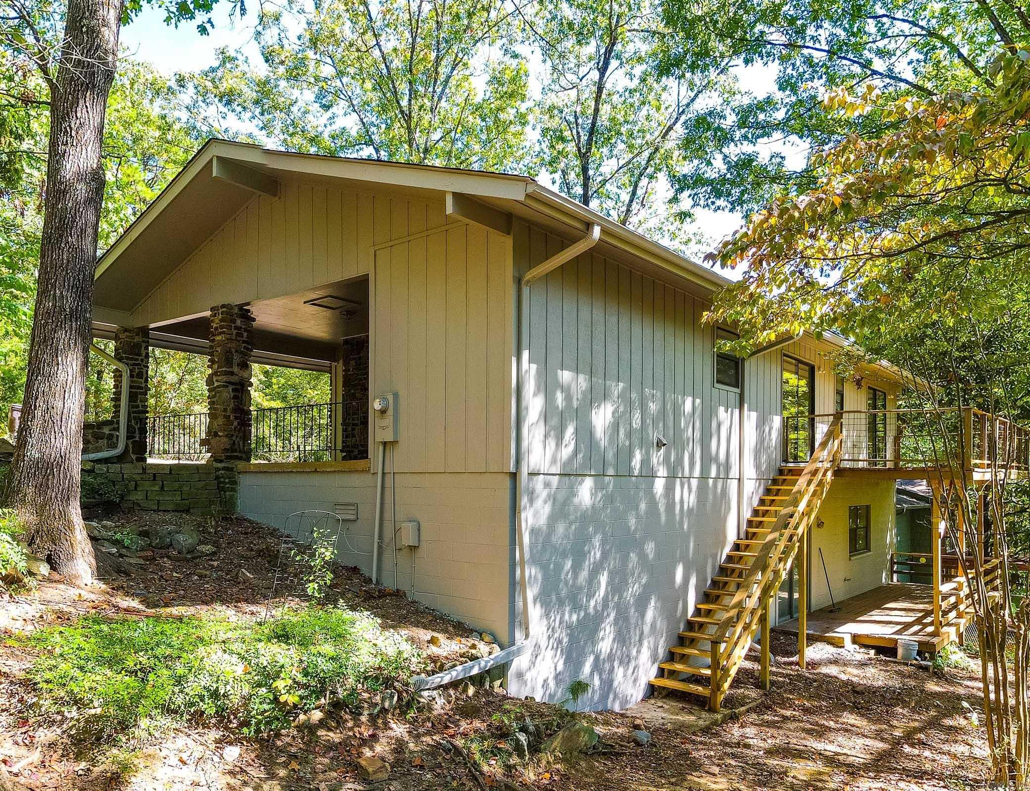 4  Helena  Hot Springs Village, AR