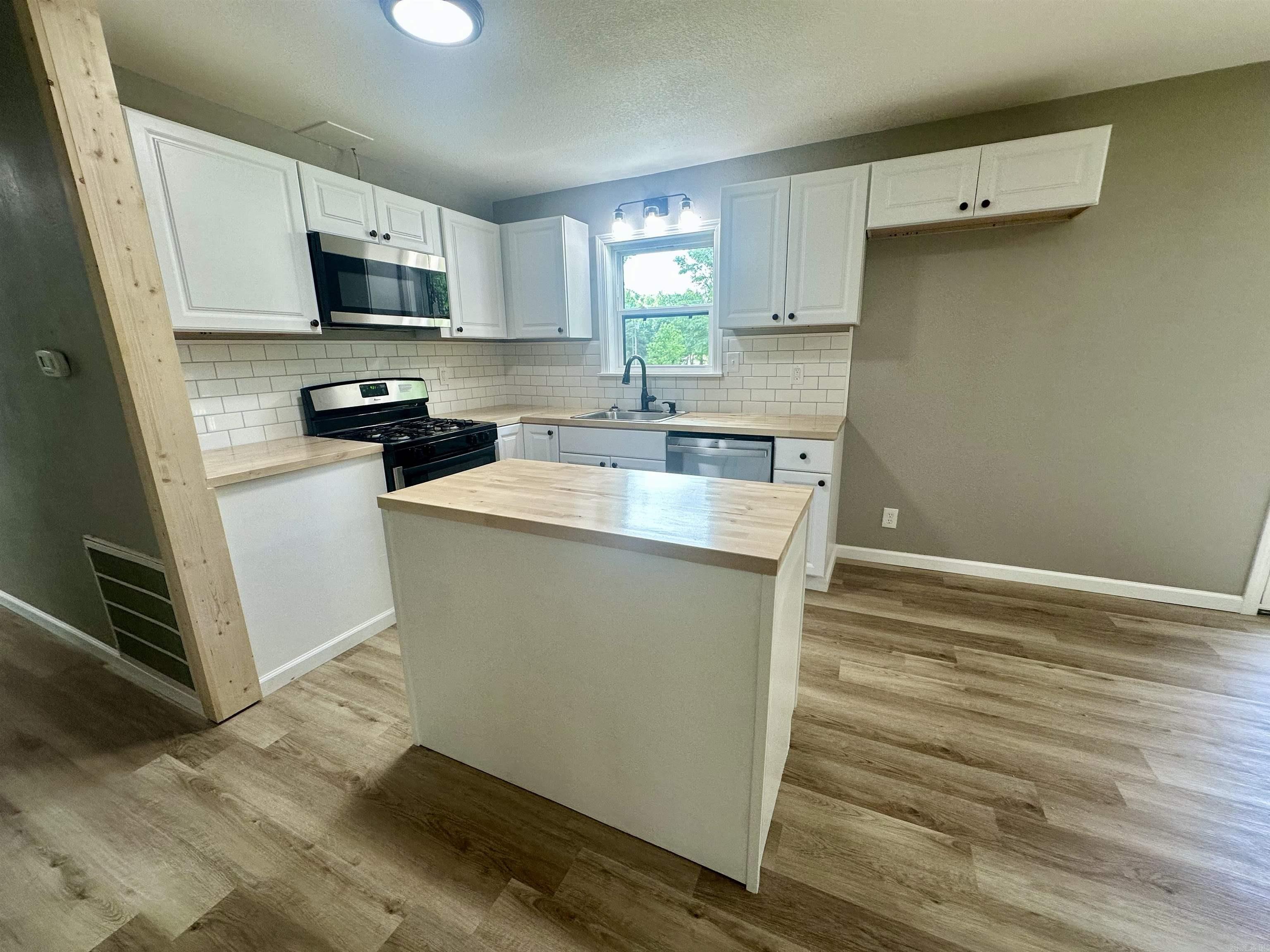 27  Grant 491  Sheridan, AR