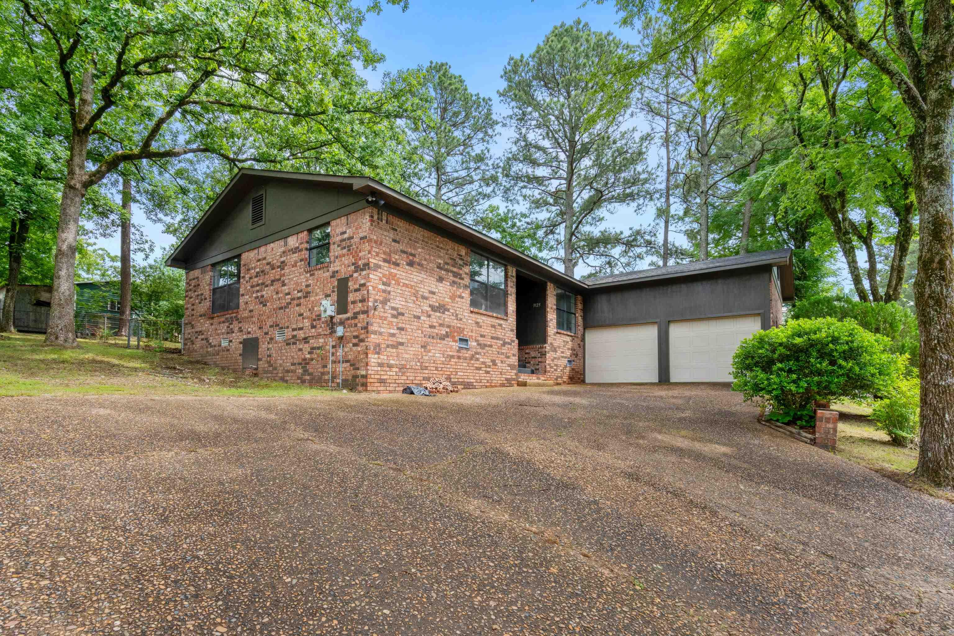 3125  marion anderson  Hot Springs, AR
