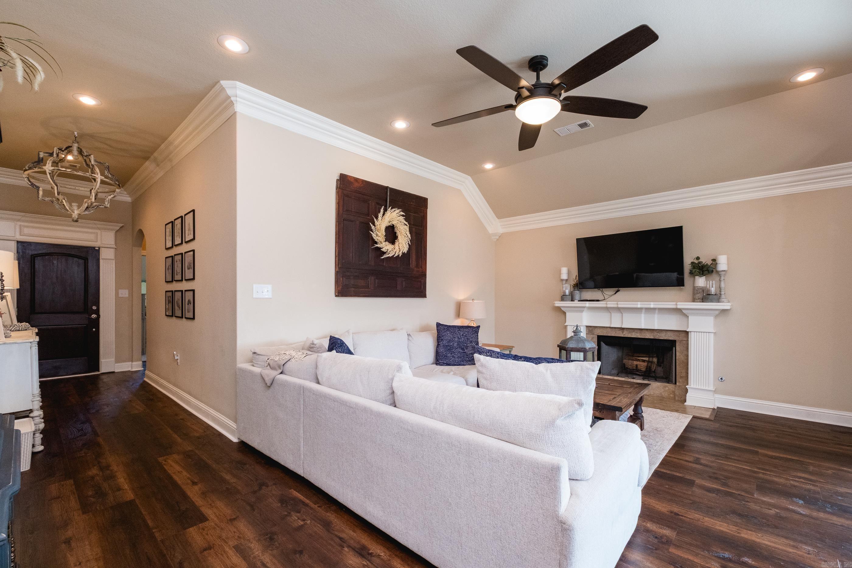 109  Zurie Circle  Maumelle, AR