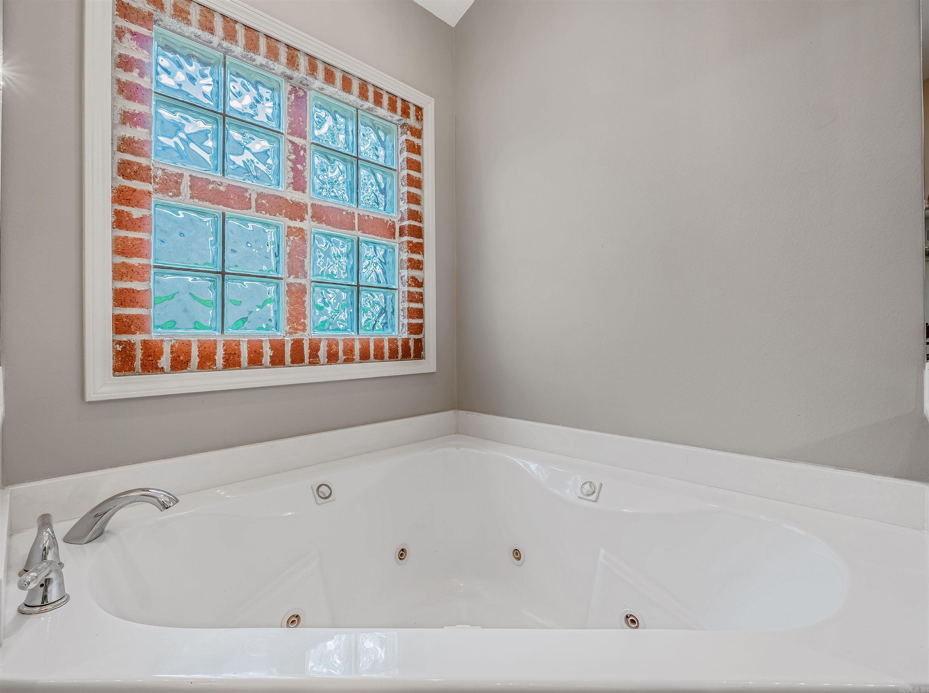 1010 Claycut Circle  North Little Rock, AR