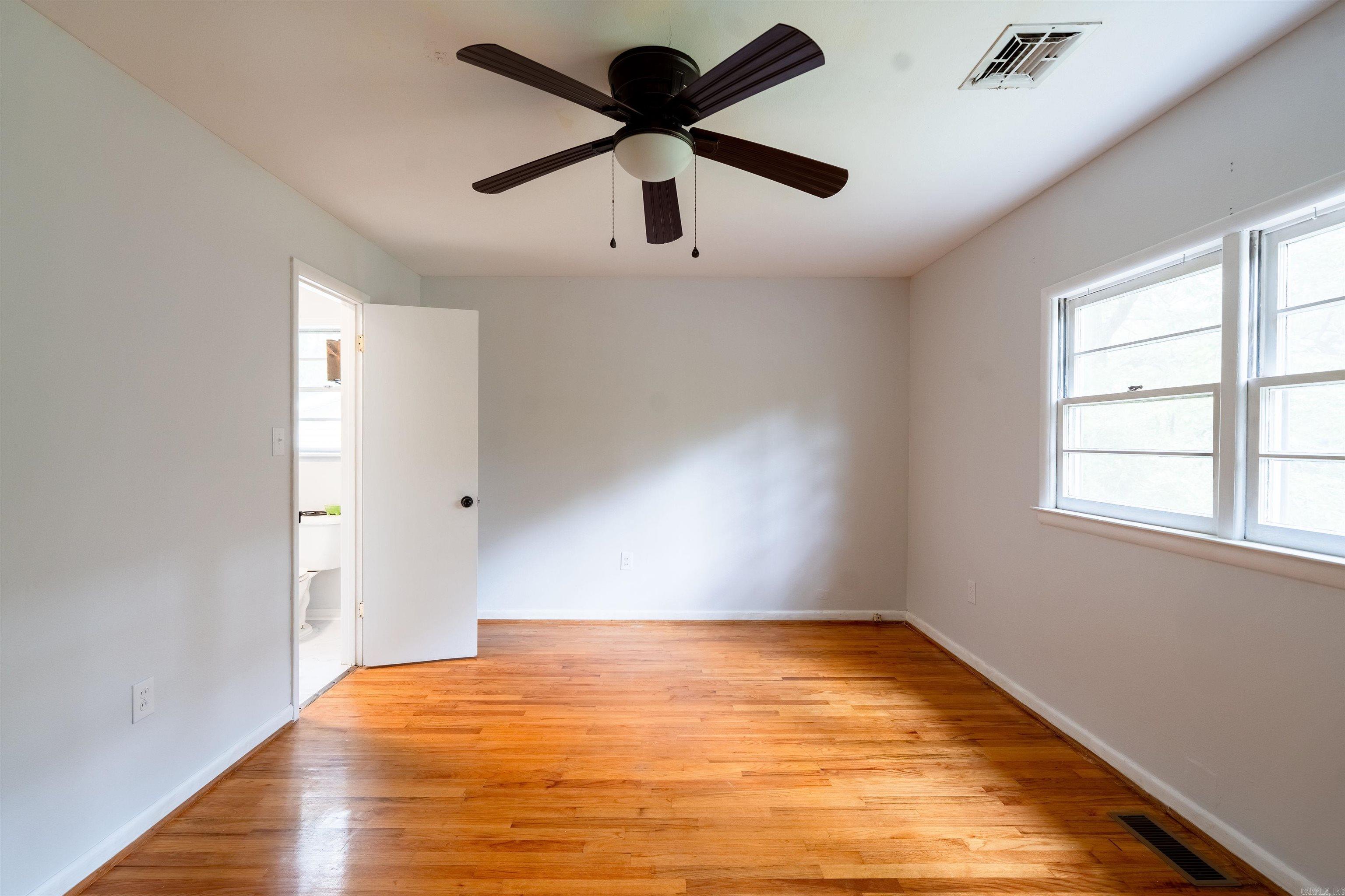 824  Sunnyhill St  Searcy, AR