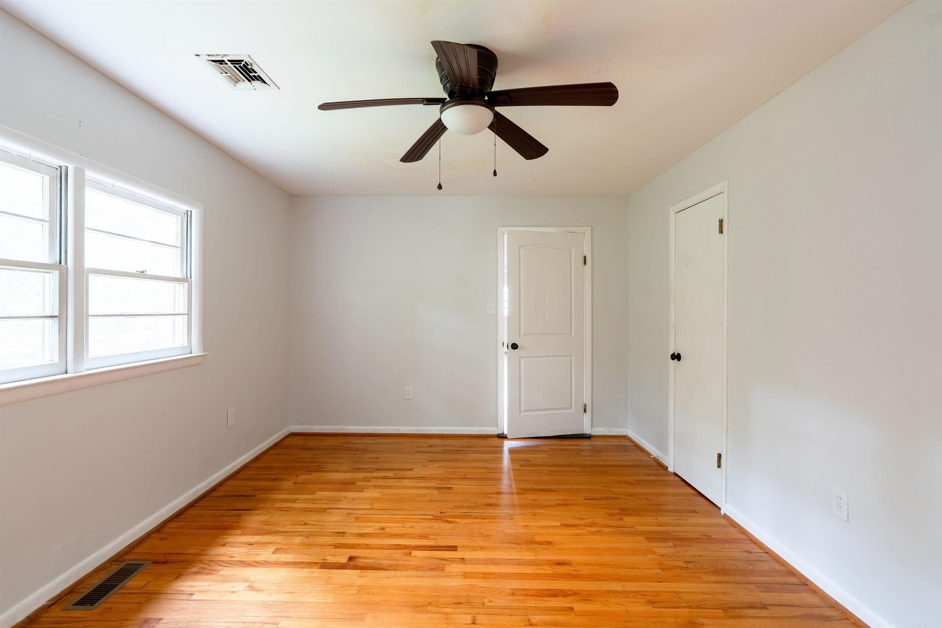824  Sunnyhill St  Searcy, AR