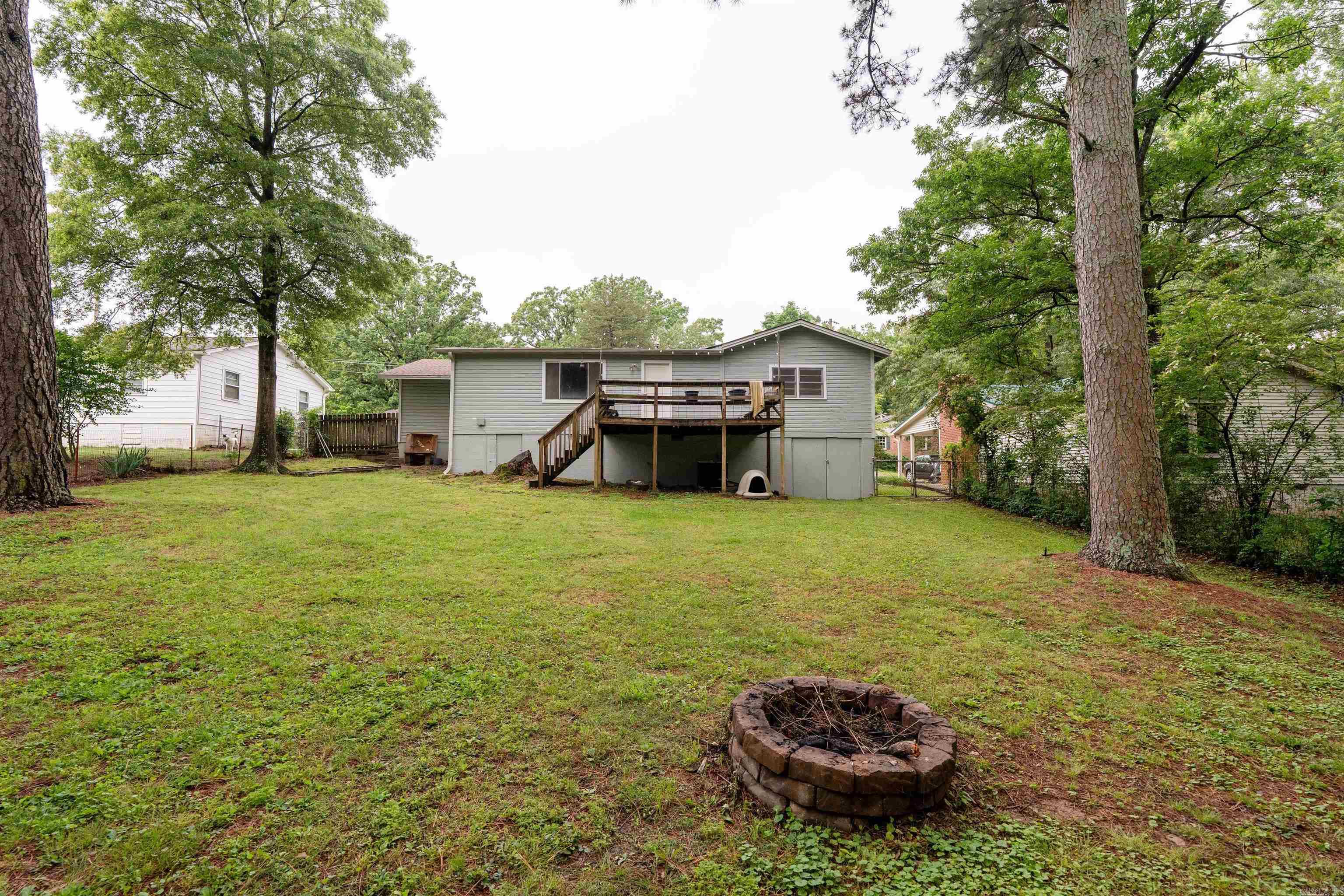 824  Sunnyhill St  Searcy, AR