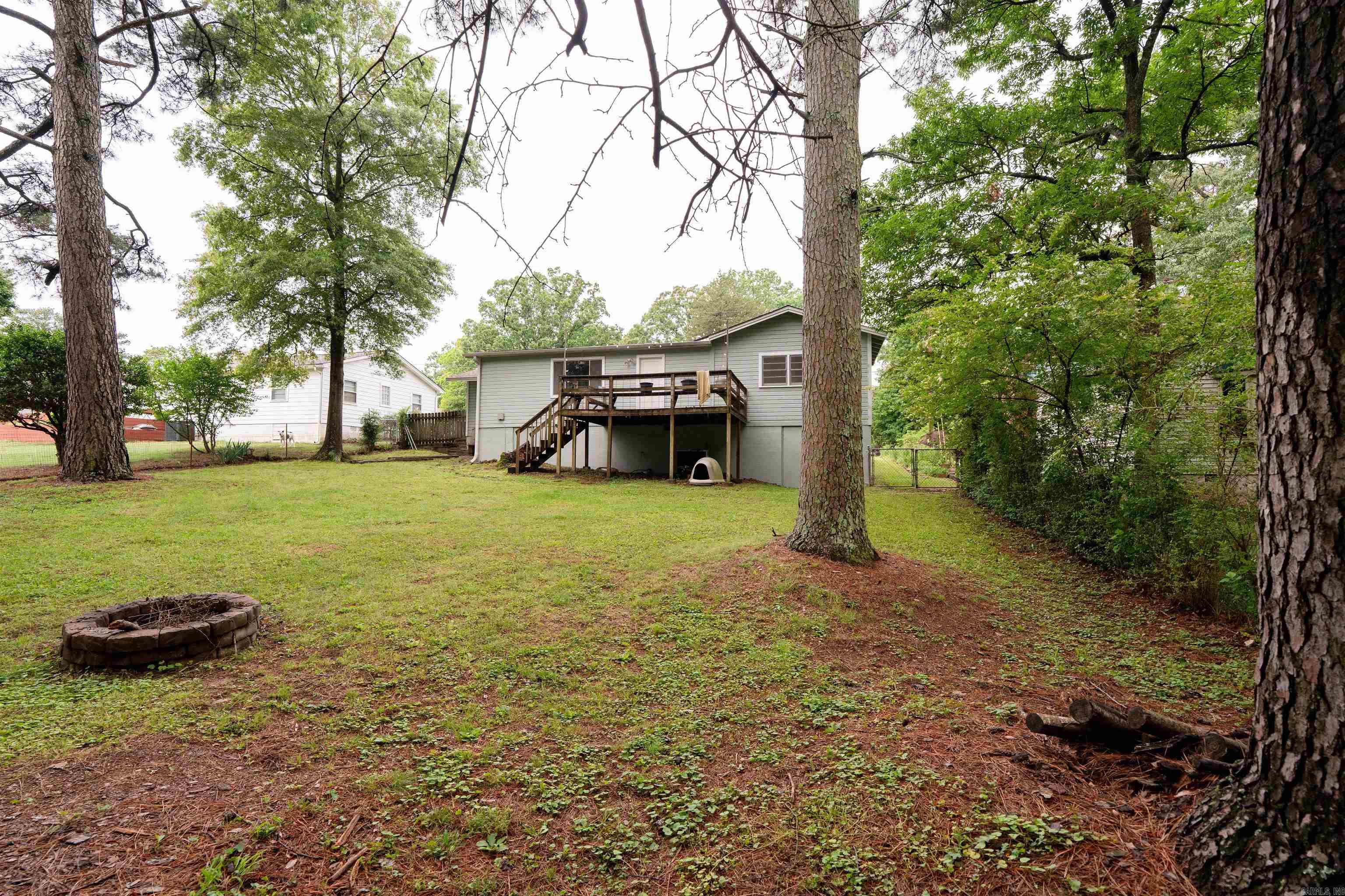 824  Sunnyhill St  Searcy, AR