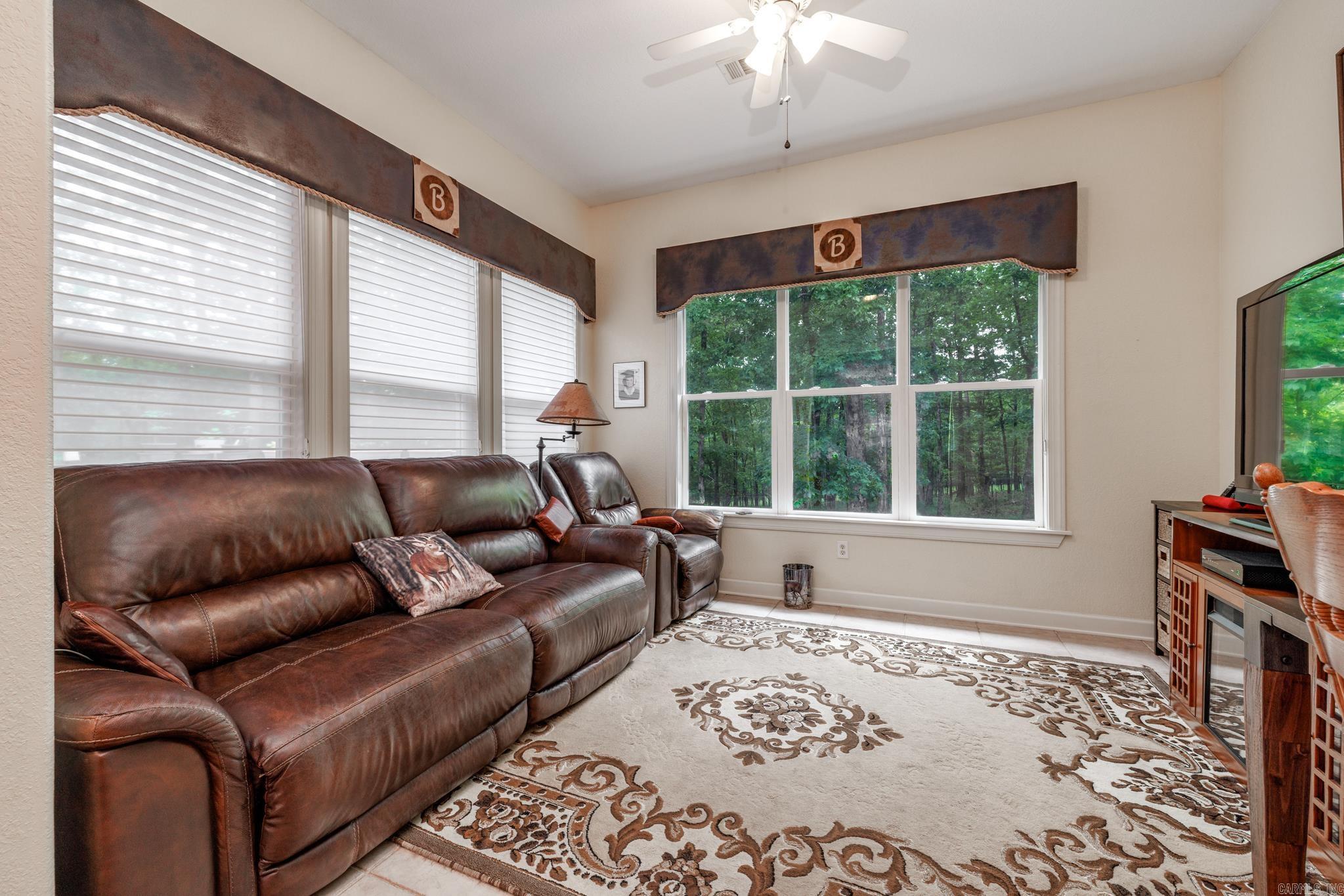 24  Villacarriedo  Hot Springs Village, AR